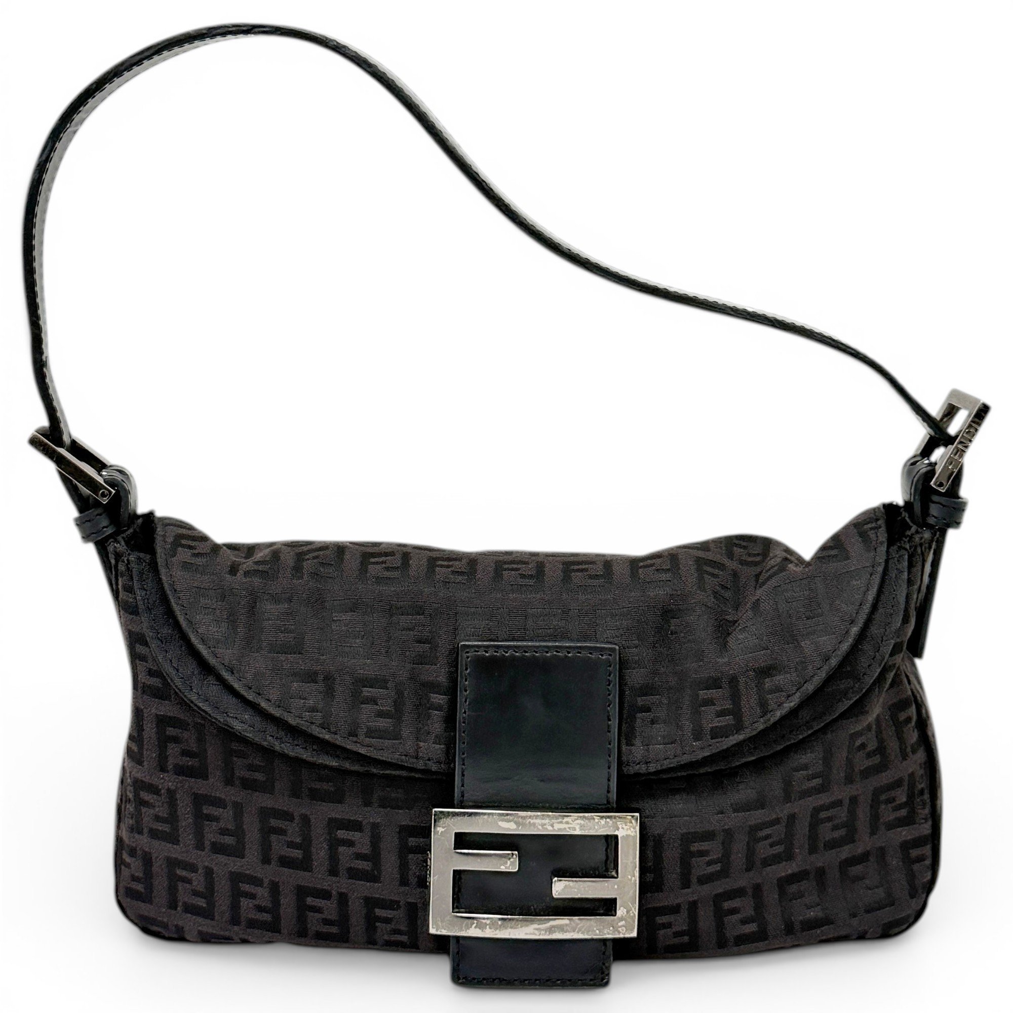 Baguette cloth handbag