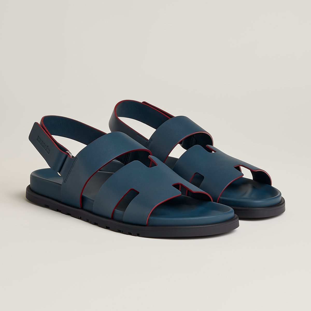 Genius sandal