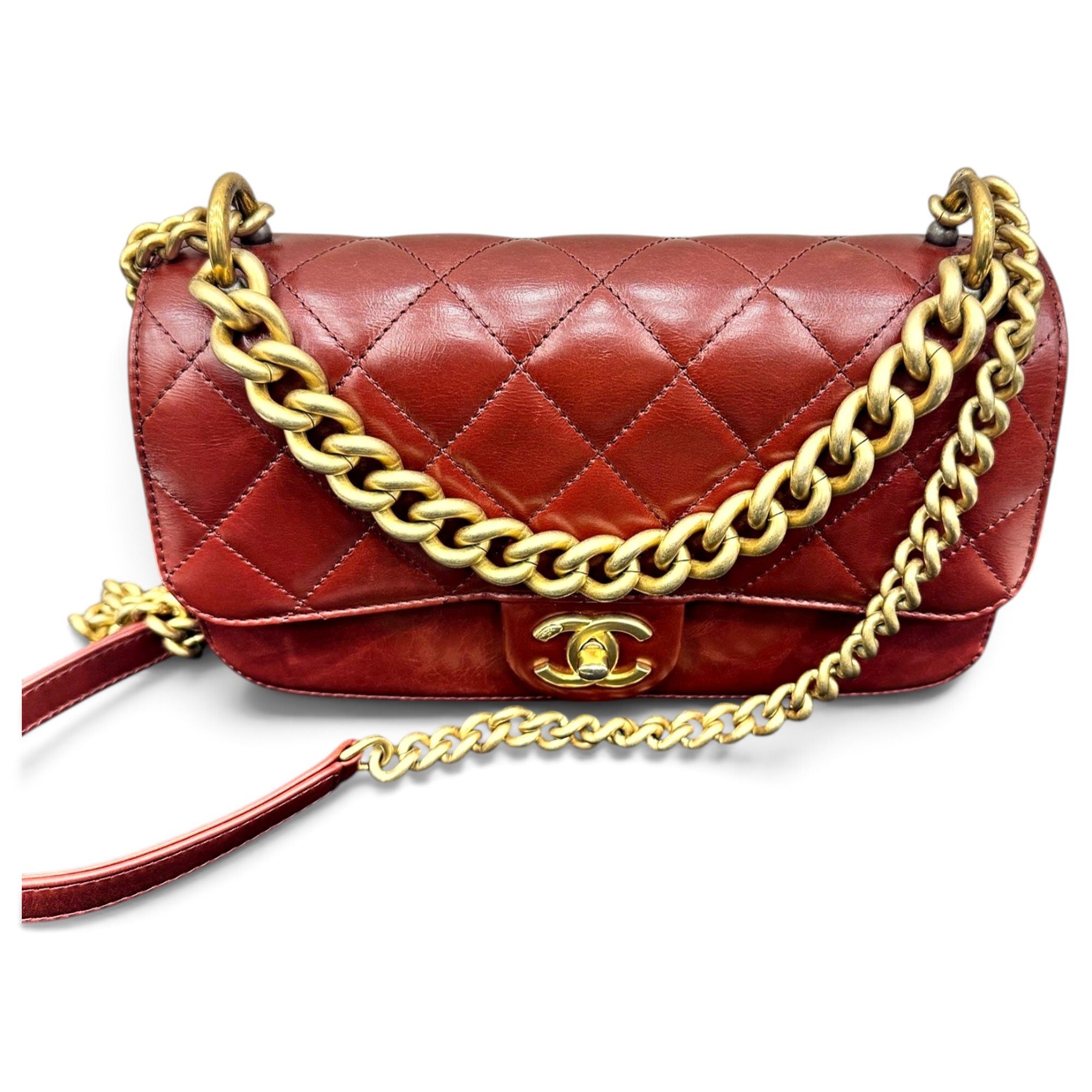 Timeless/Classique leather crossbody bag