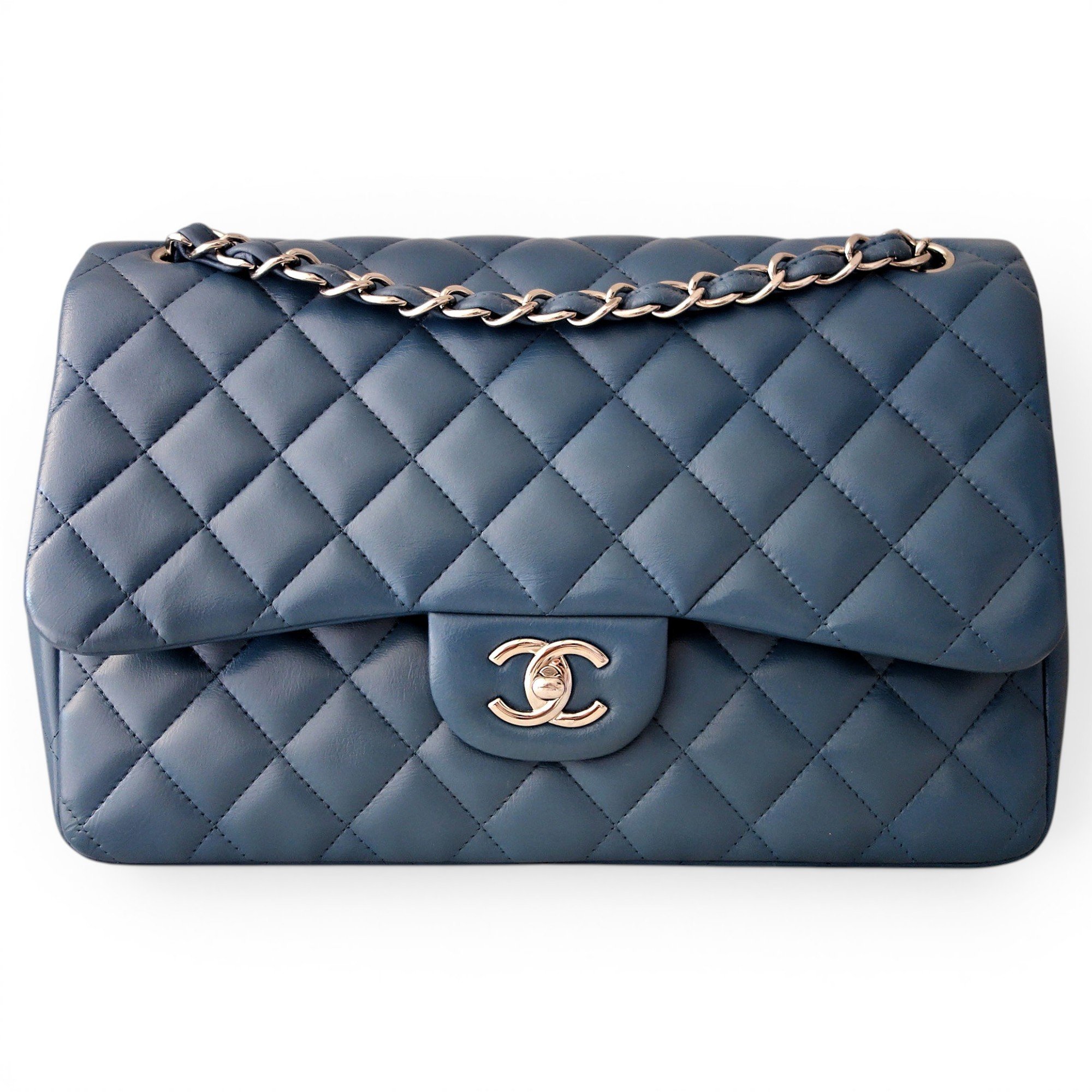 Chanel Timeless/Classique leather handbag