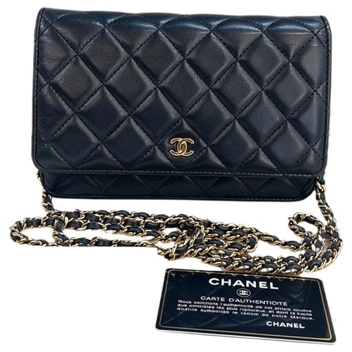 Wallet On Chain Timeless/Classique leather crossbody bag