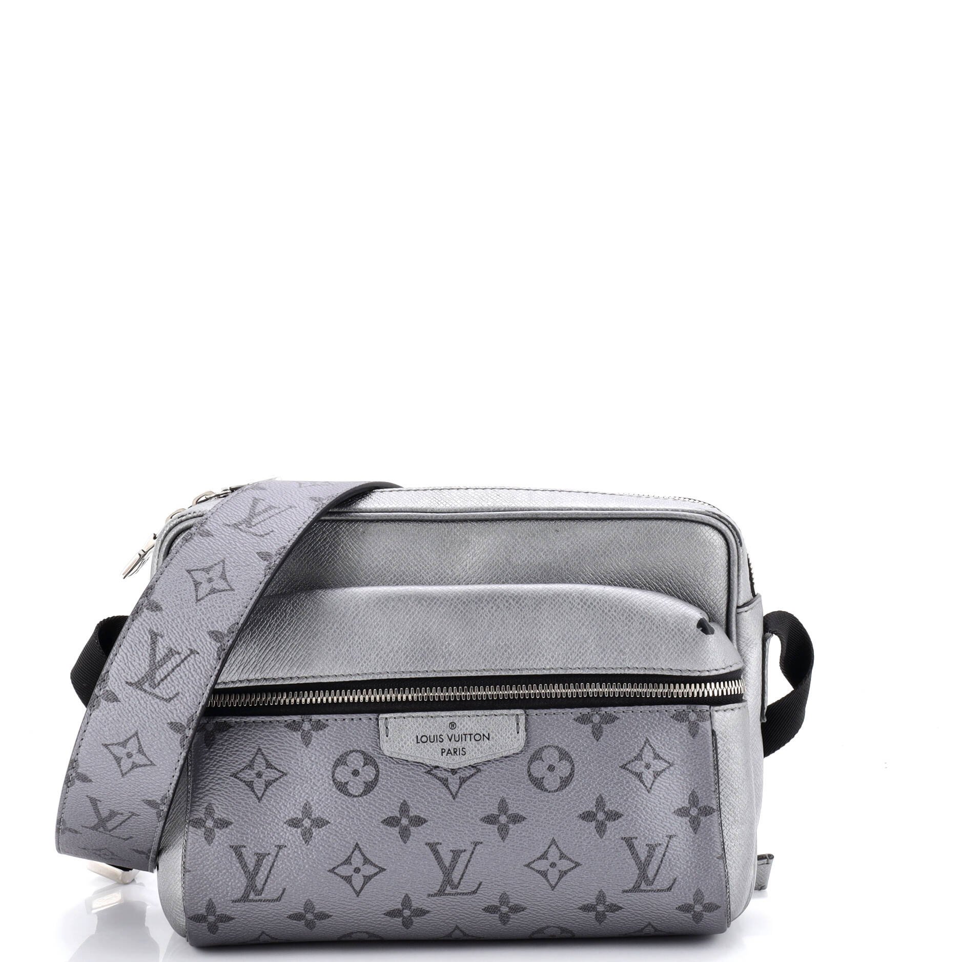 Outdoor Messenger Bag Monogram Taigarama