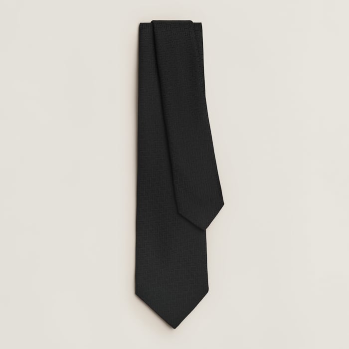 Noir Faconnee H 24 Tie