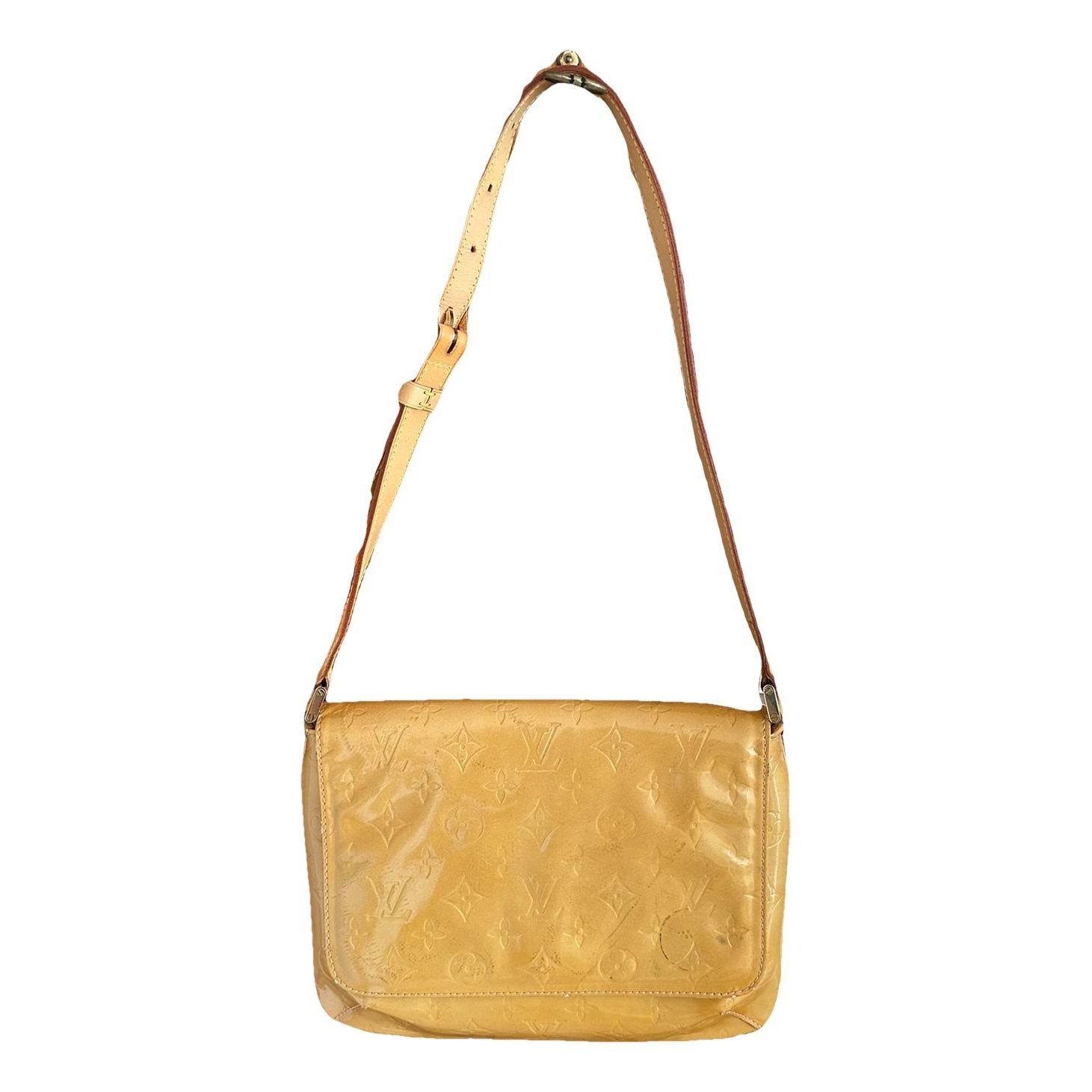 Patent leather handbag