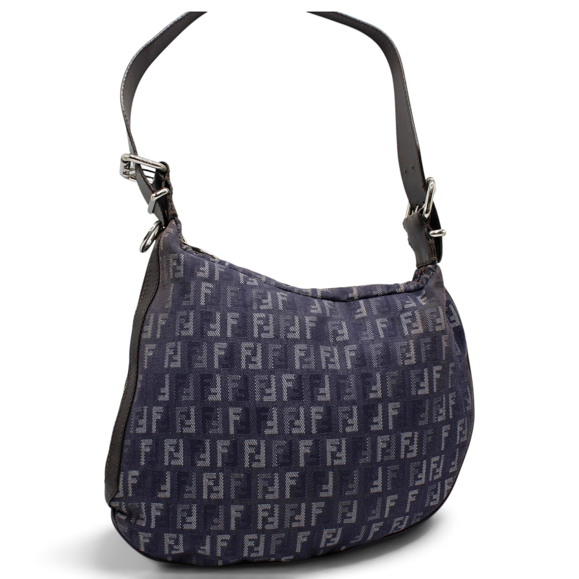 Baguette cloth handbag