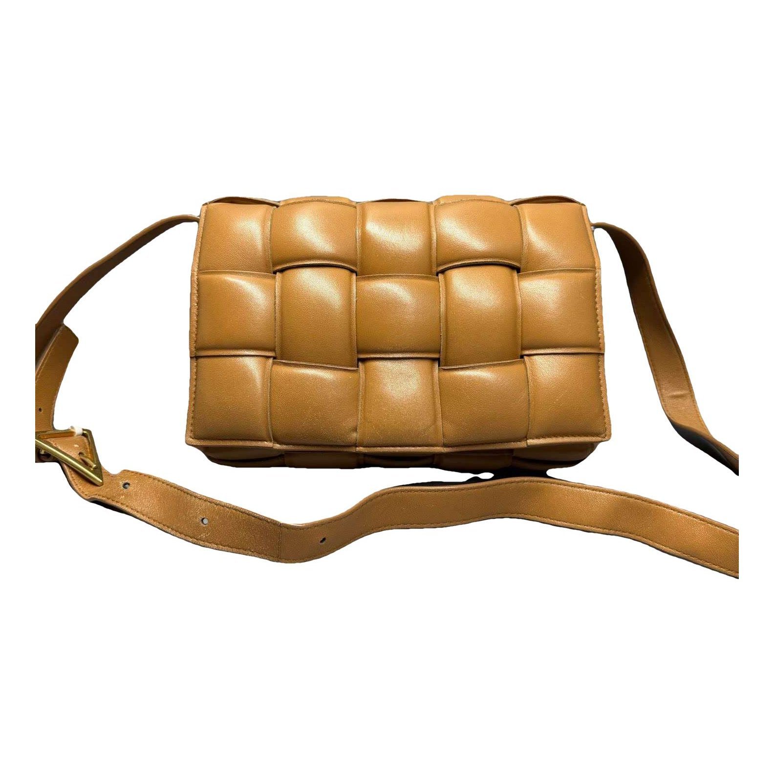 Cassette leather handbag