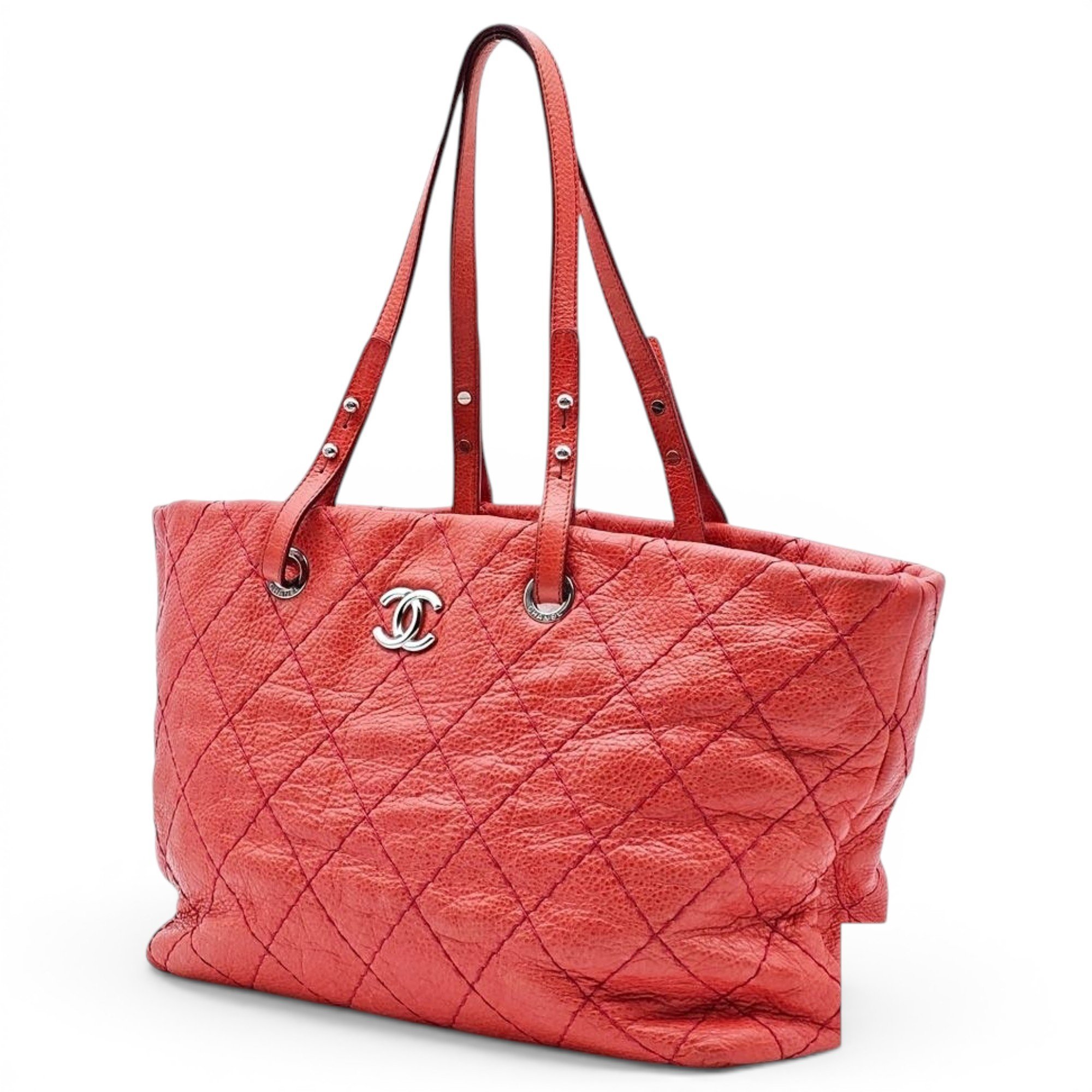Leather tote