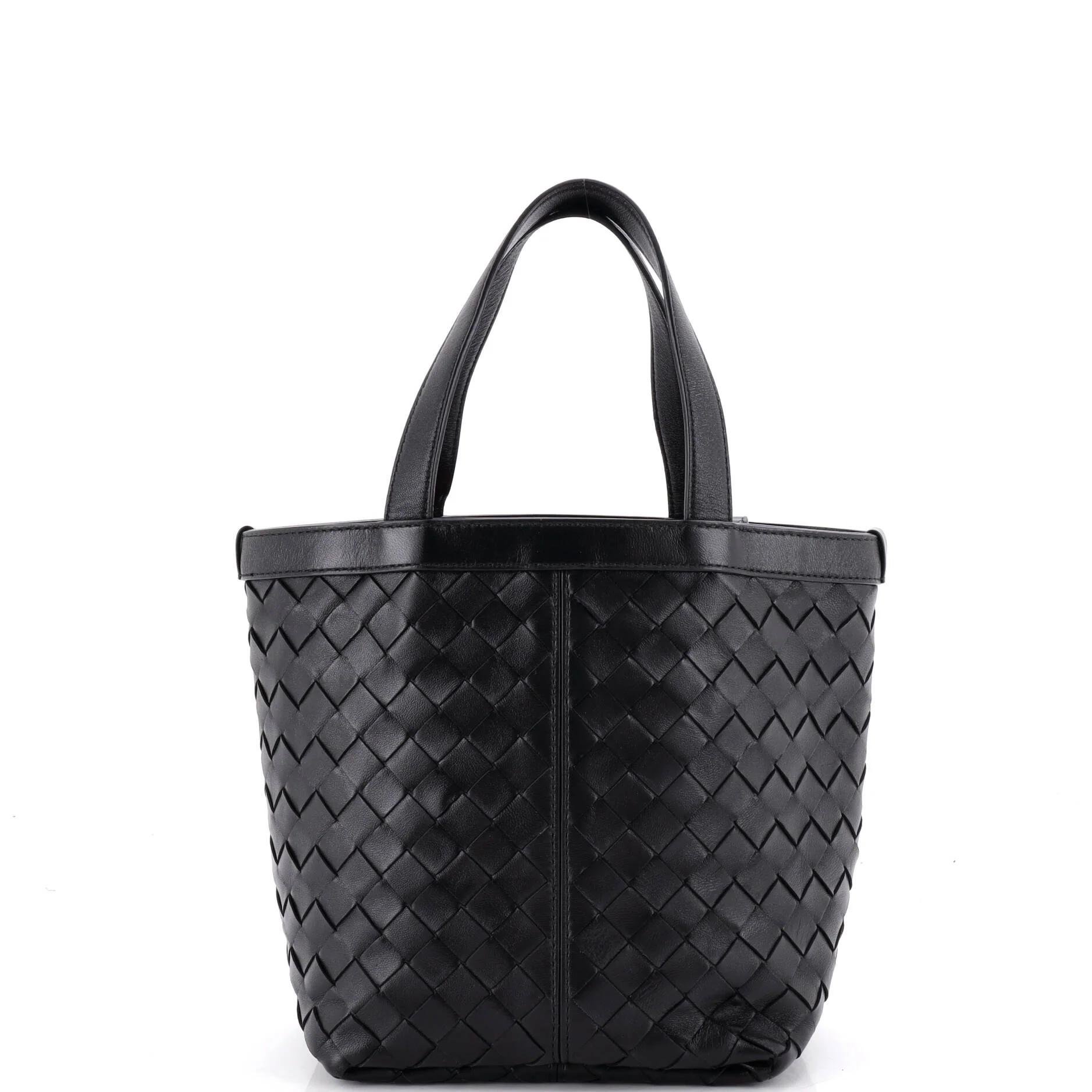 Leather tote