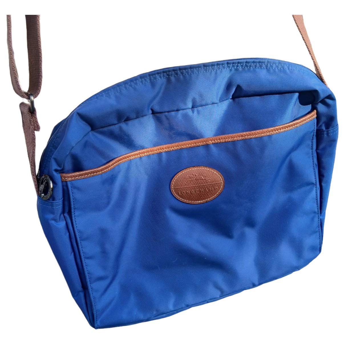 Leather travel bag