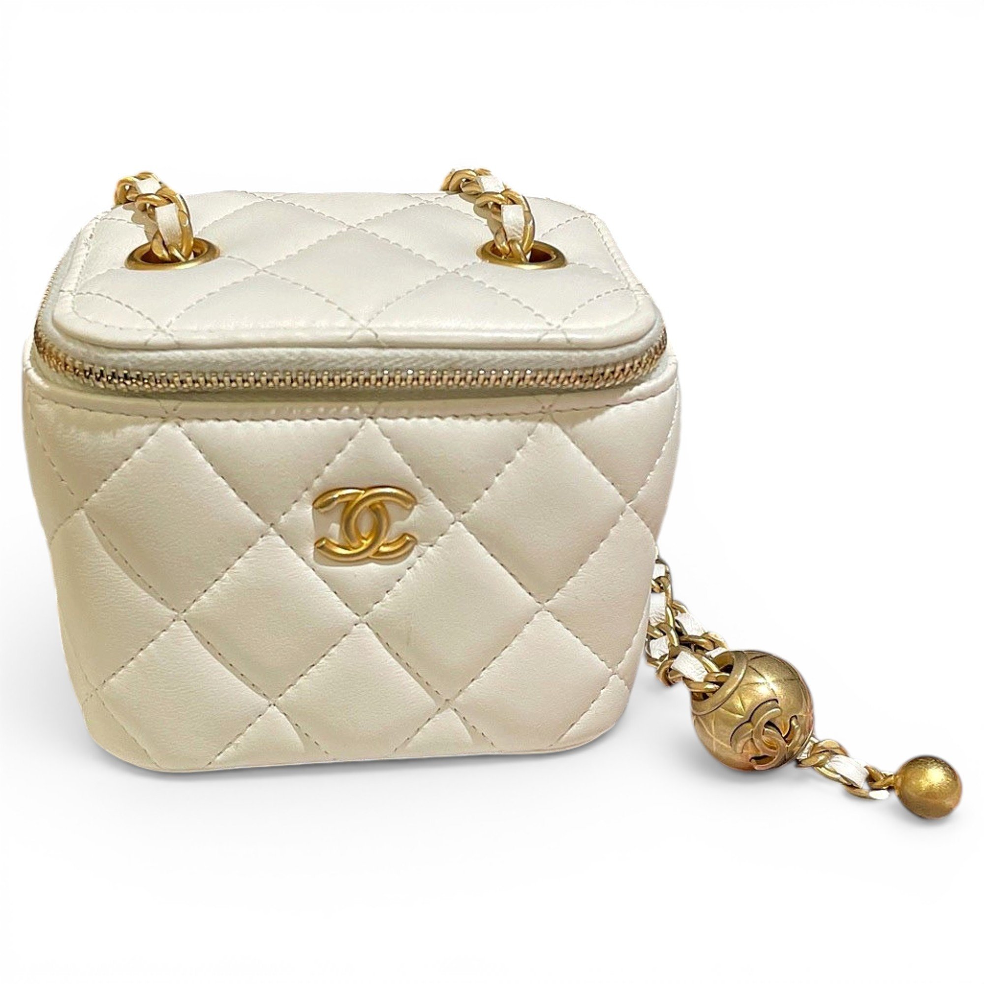 Trendy CC Vanity leather handbag
