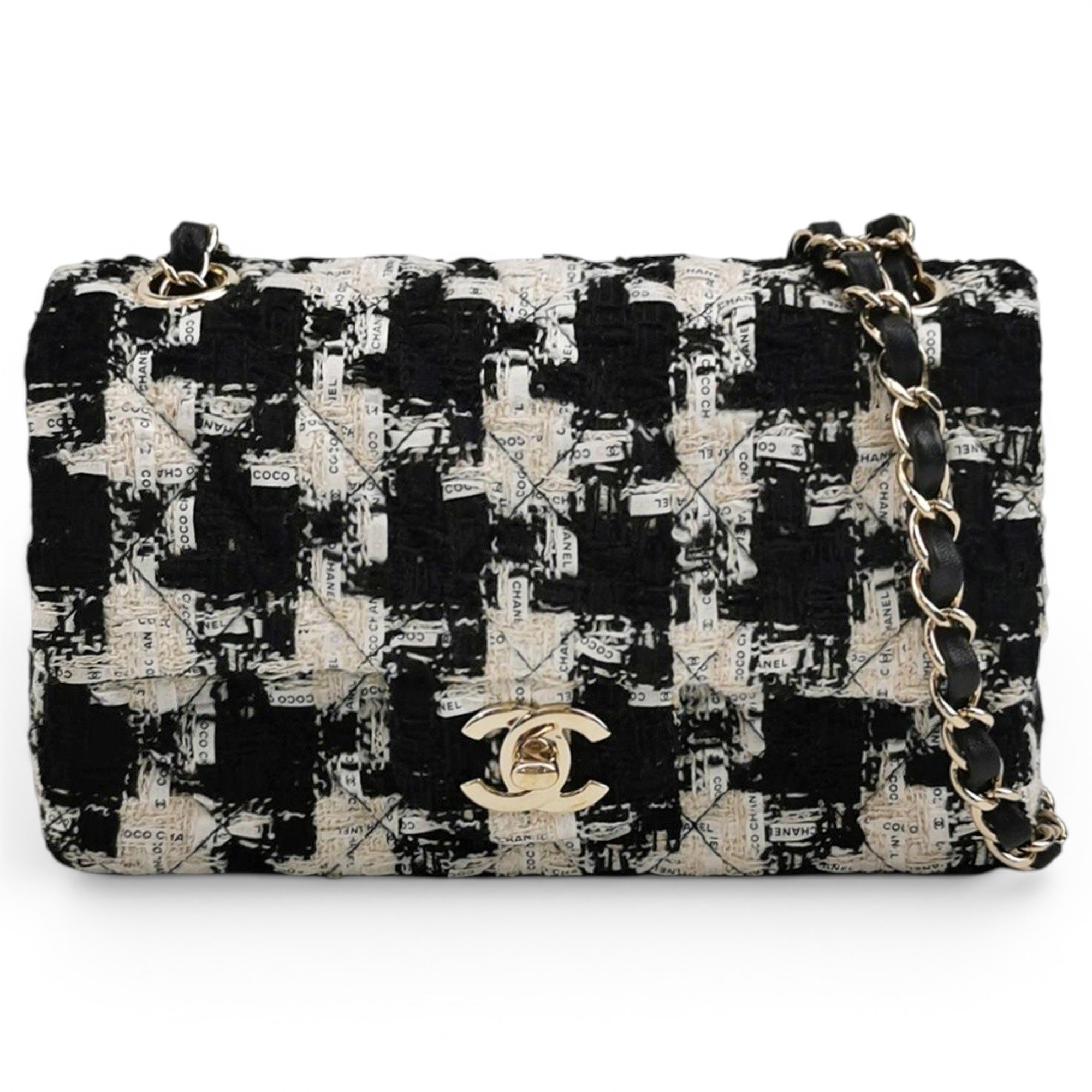 Timeless/Classique tweed mini bag