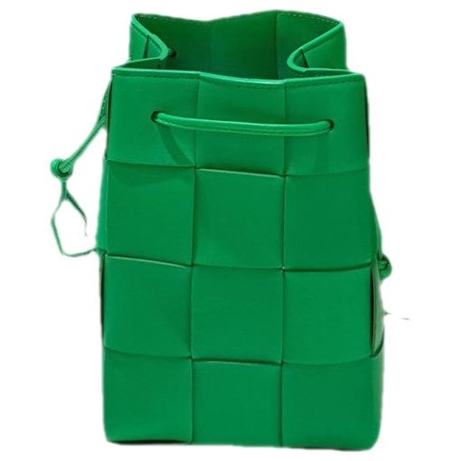 Cassette Bucket leather crossbody bag