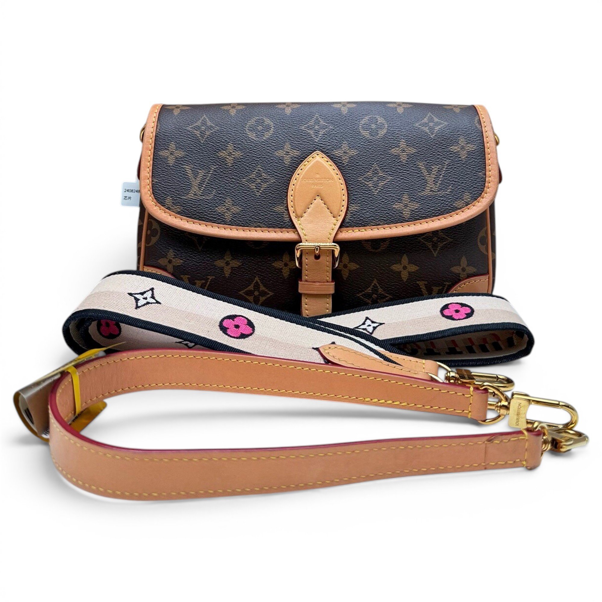 Diane leather crossbody bag