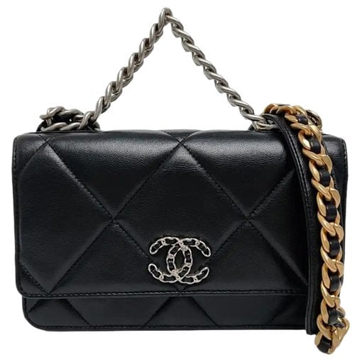 Chanel 19 handbag