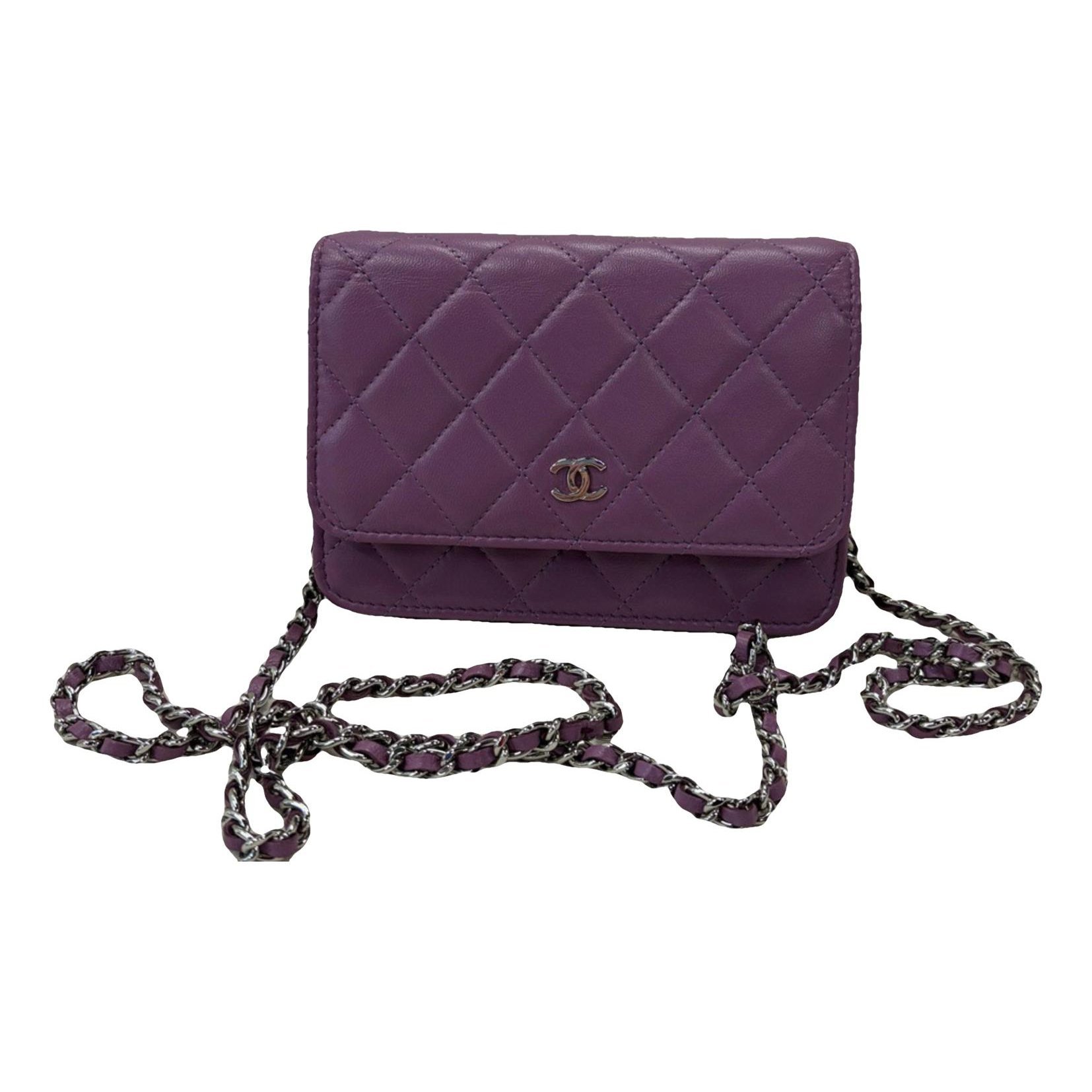 Wallet On Chain Timeless/Classique leather crossbody bag
