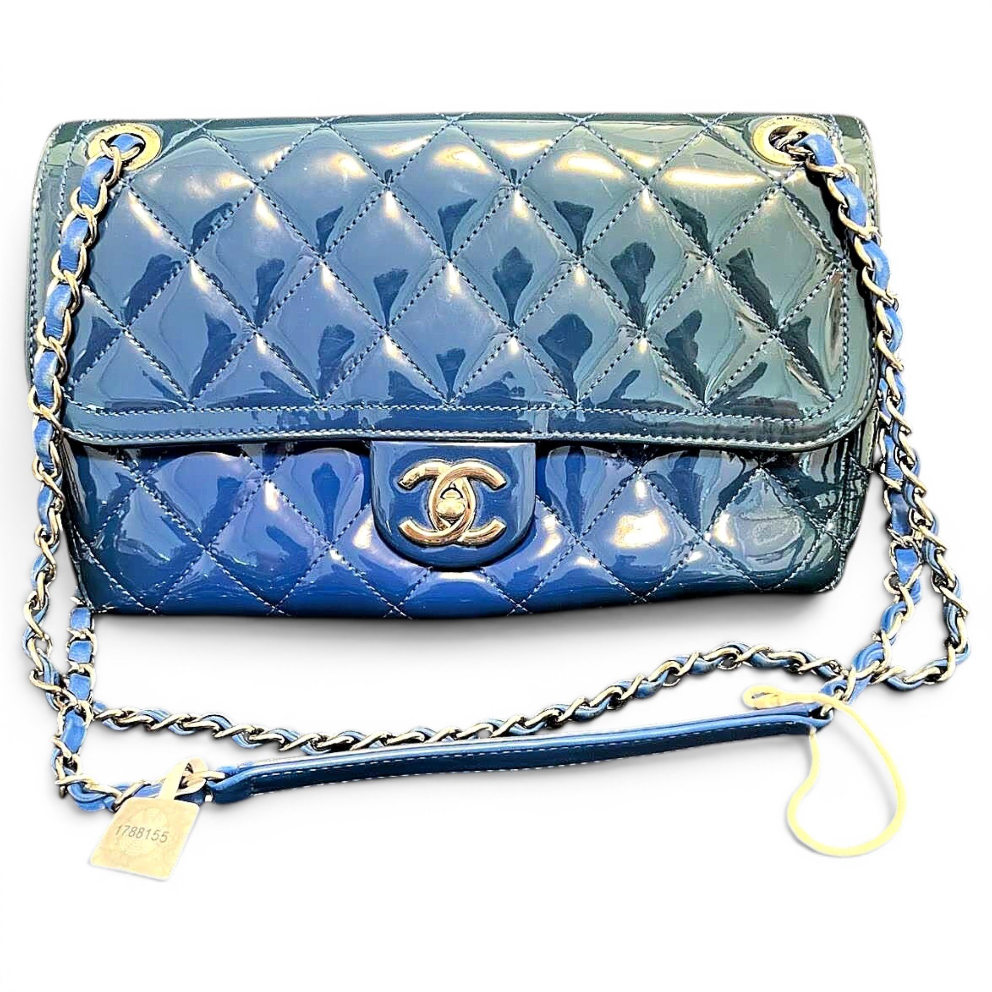 Timeless/Classique patent leather handbag