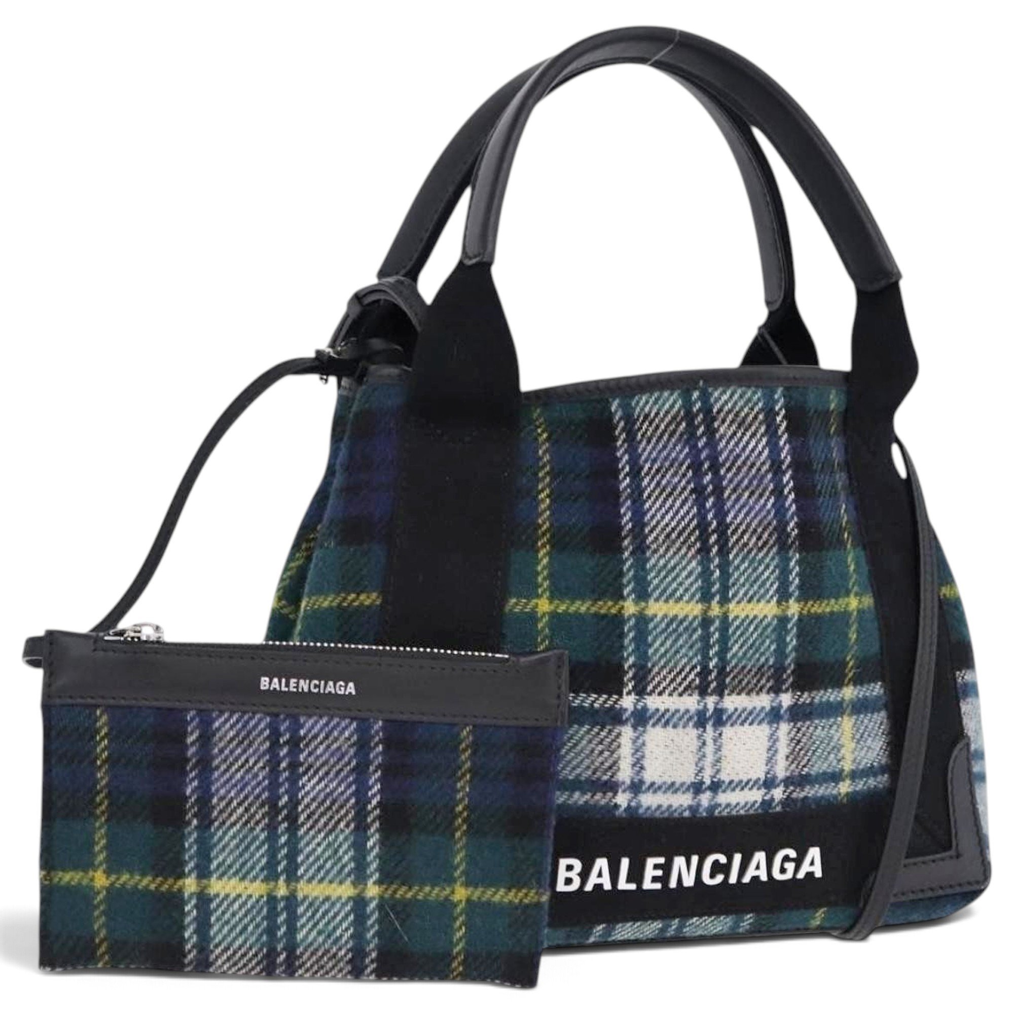 B wool tote