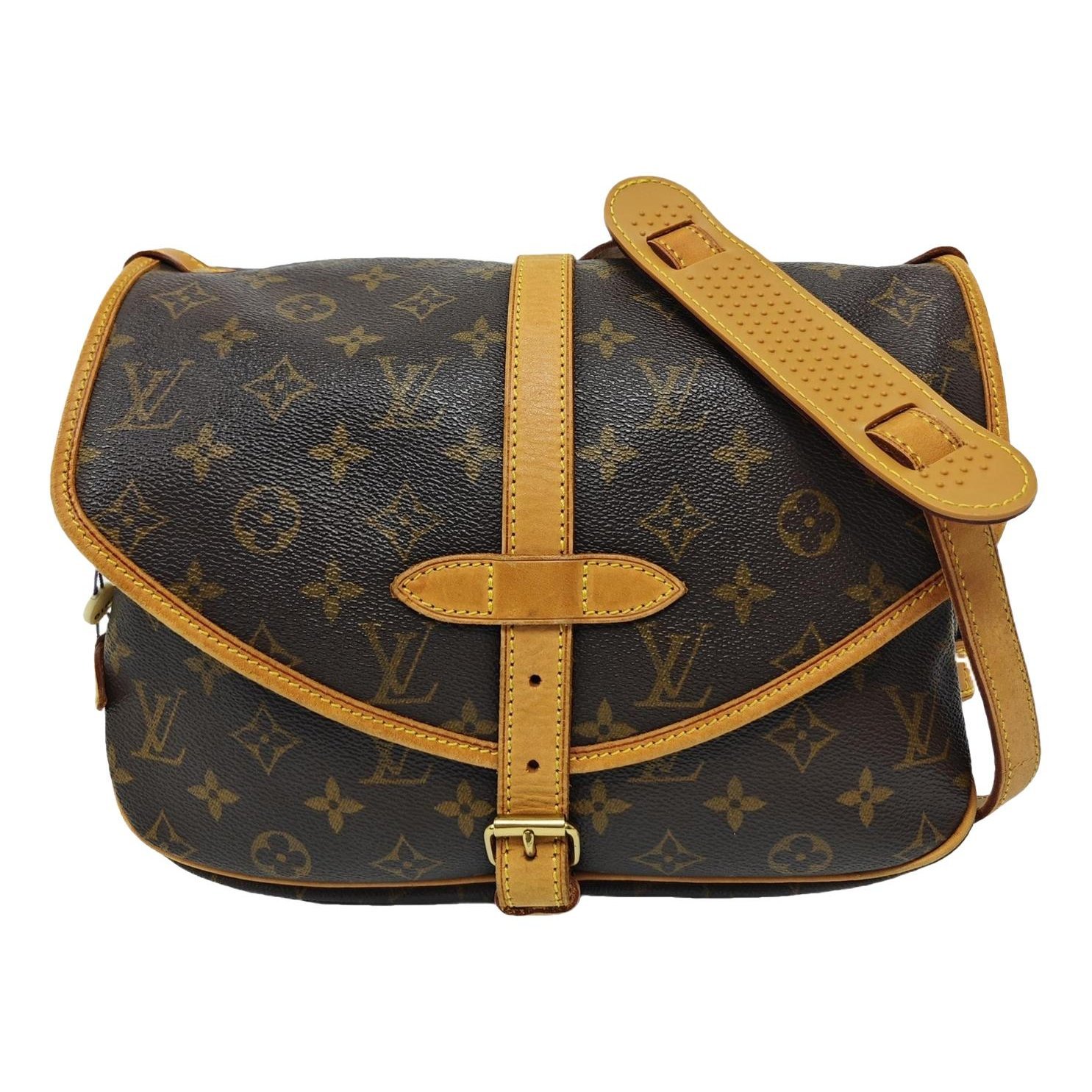 Saumur leather handbag
