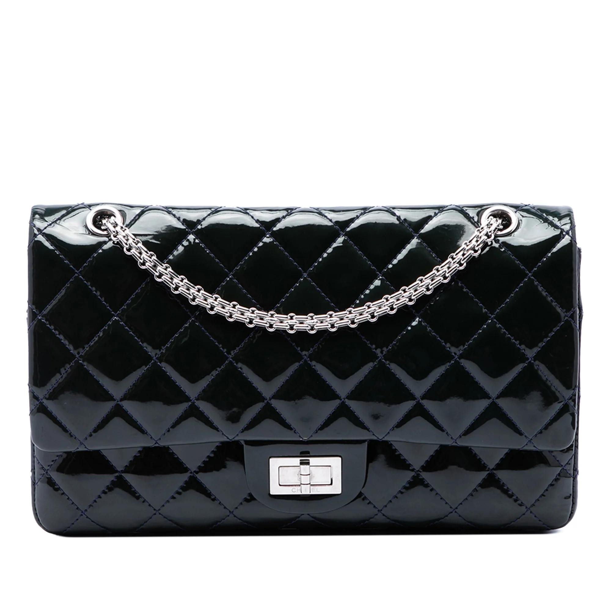 Timeless/Classique patent leather handbag