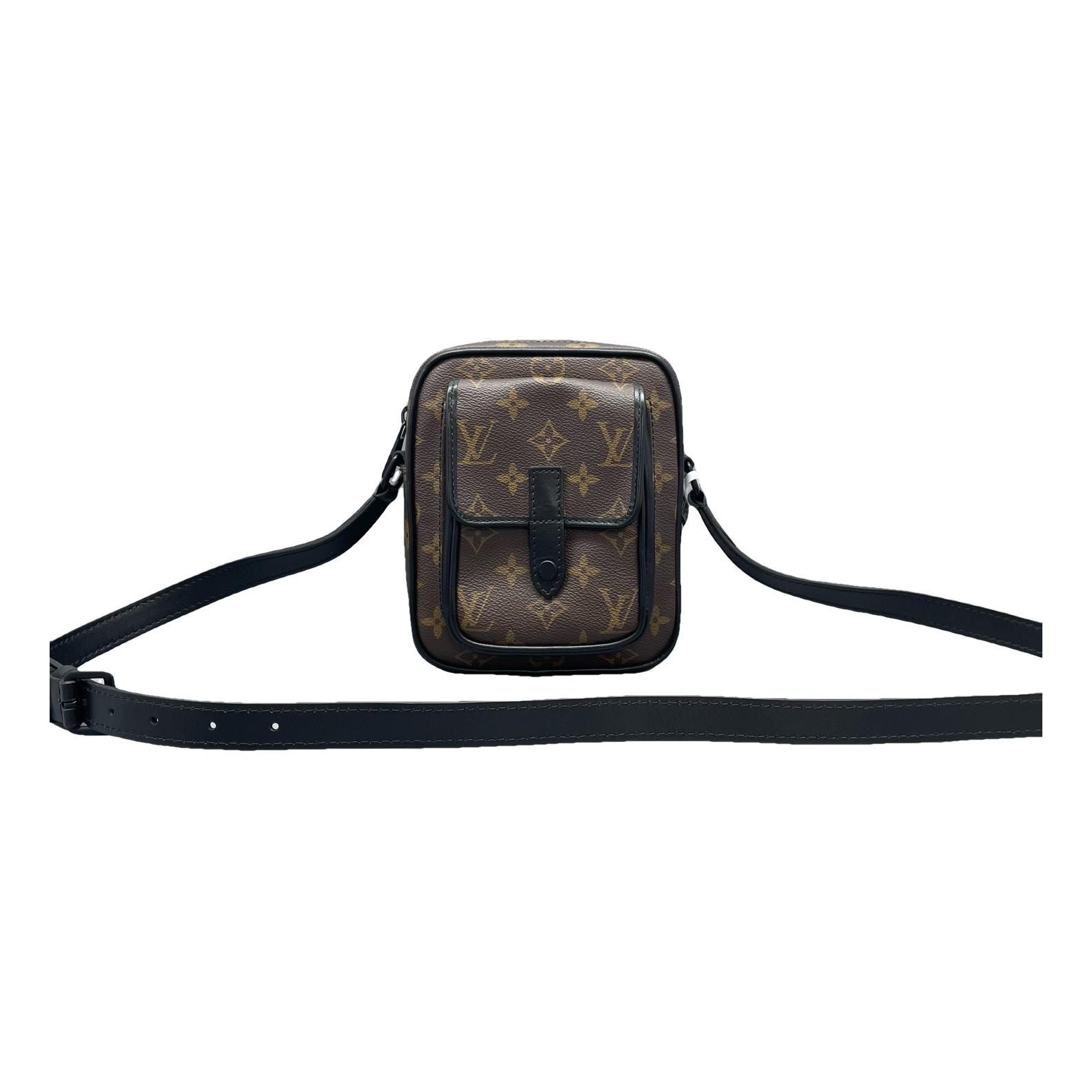 Amazon leather handbag