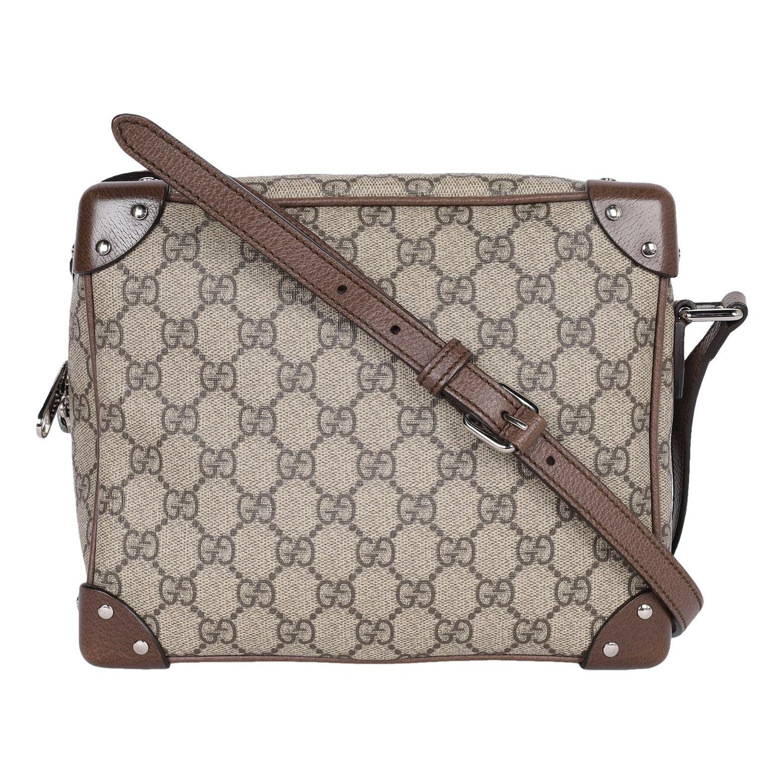 Leather crossbody bag