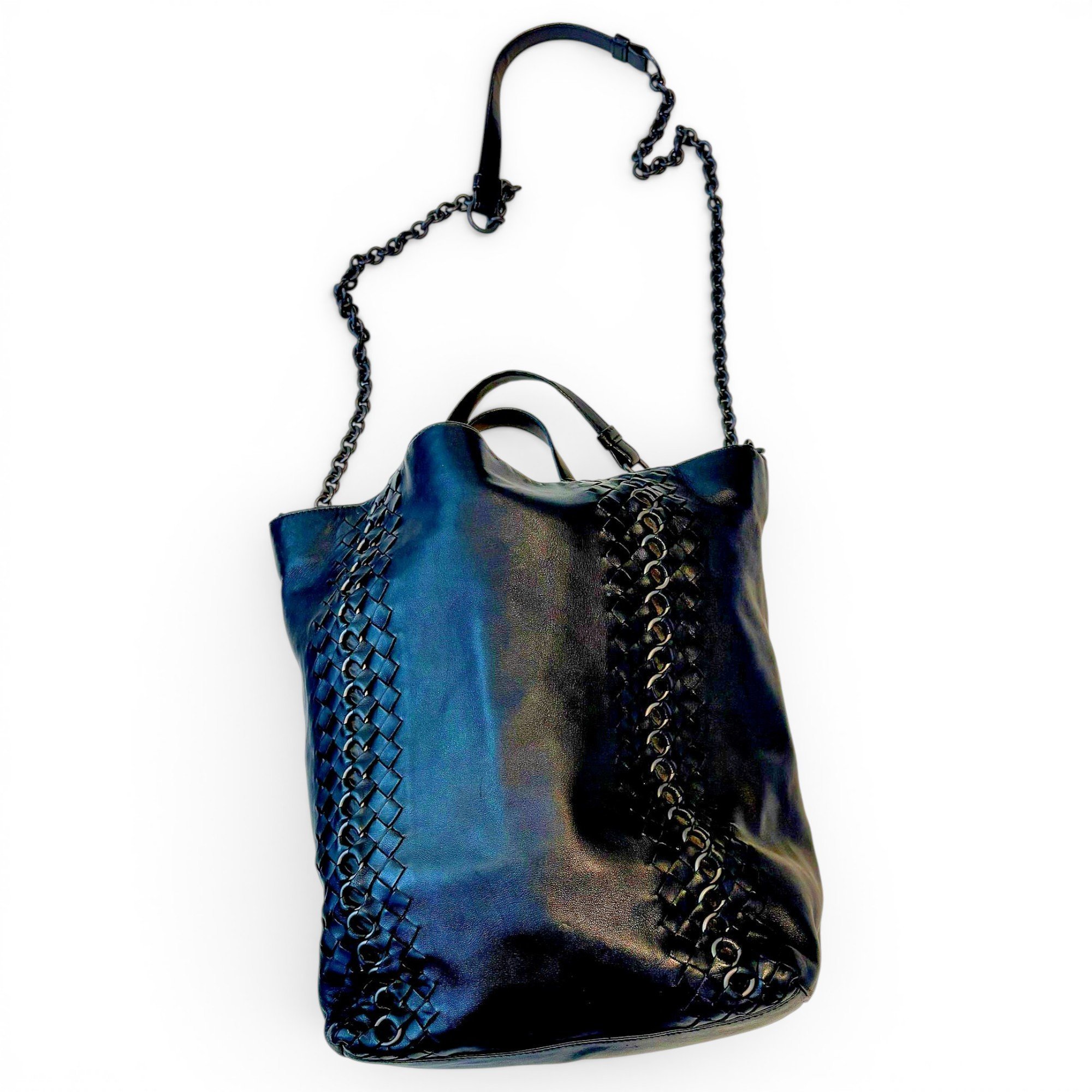 Leather tote