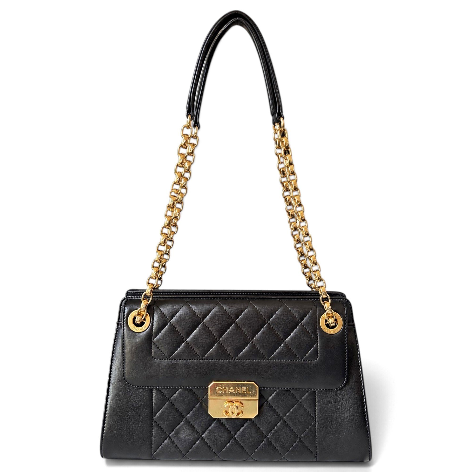 Leather handbag