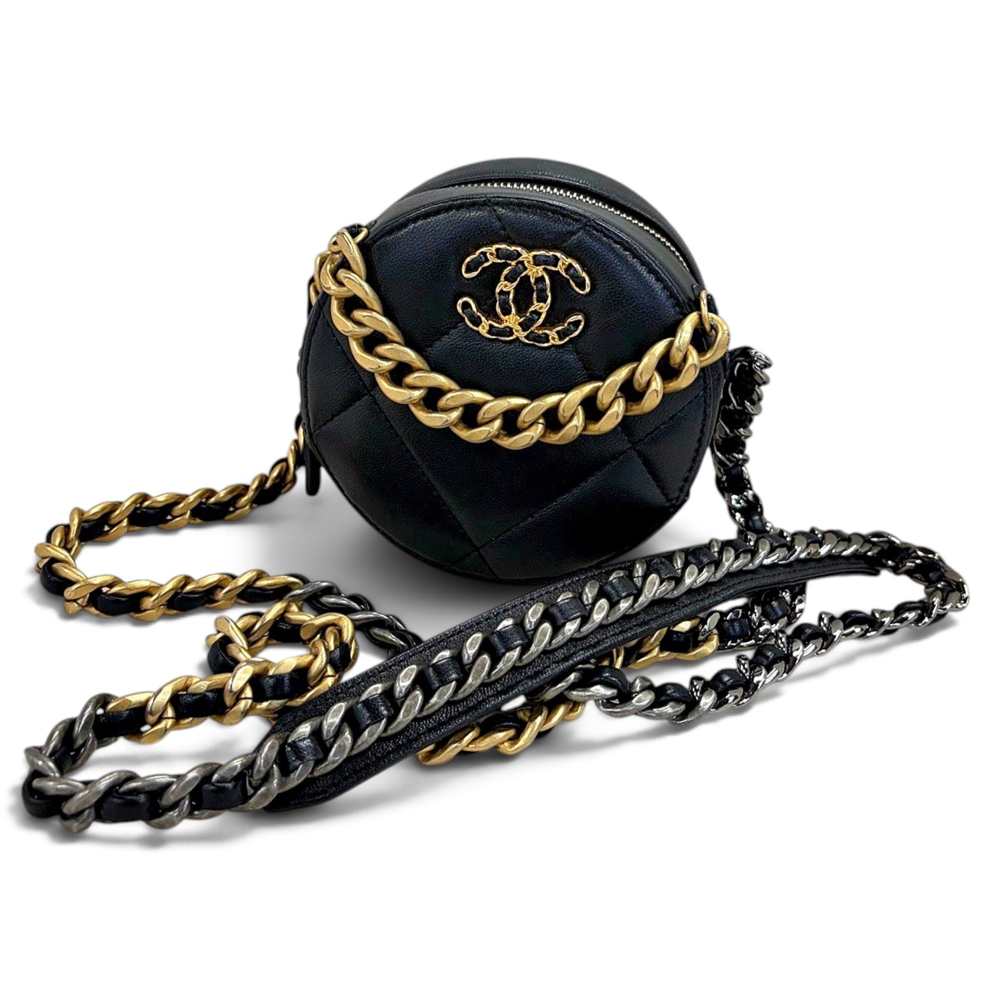 Chanel 19 leather handbag