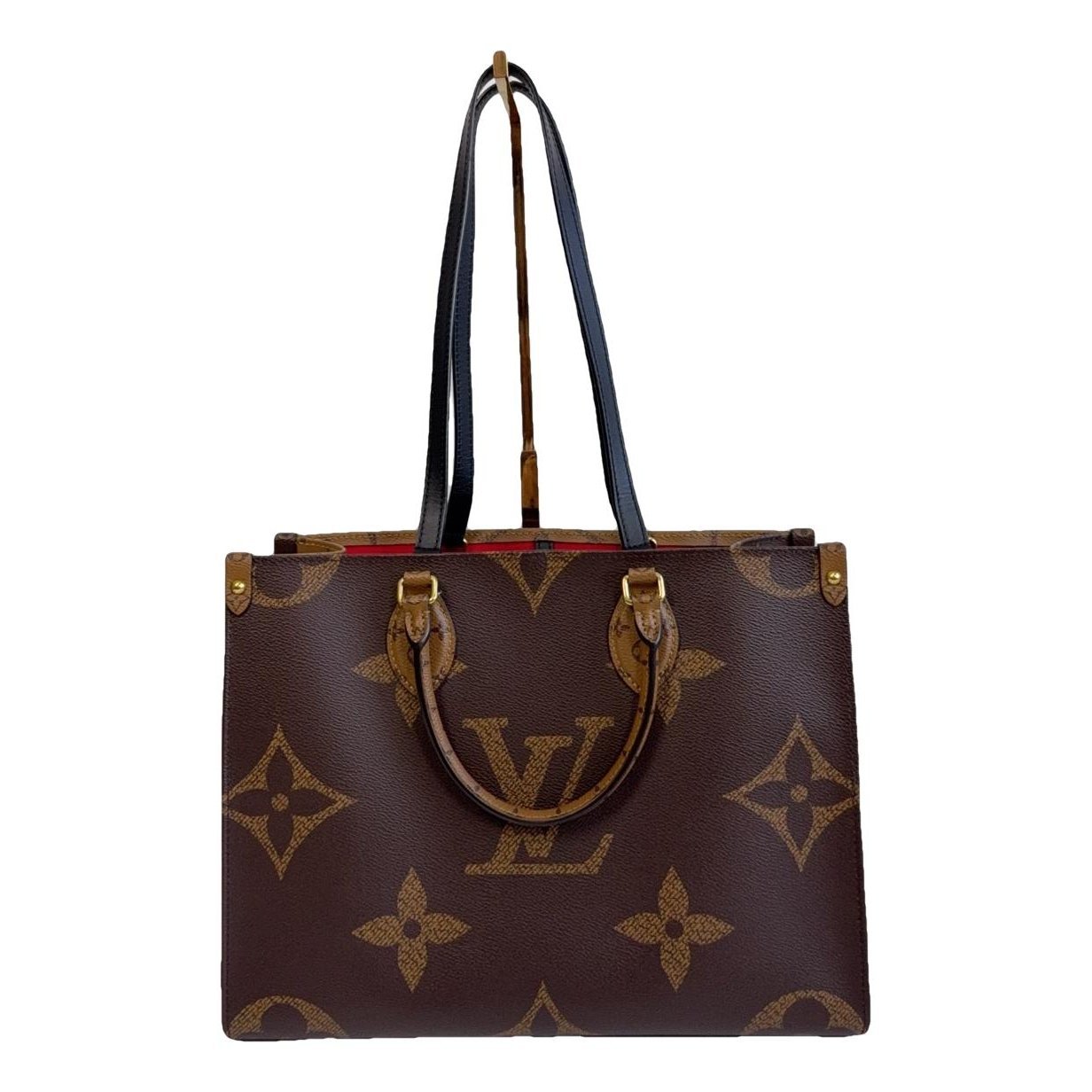 Onthego leather handbag