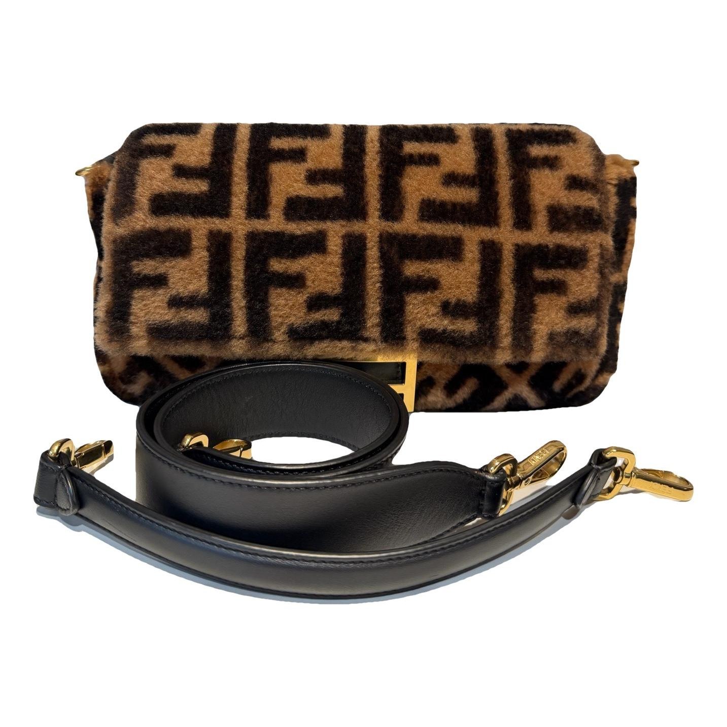 Baguette wool handbag