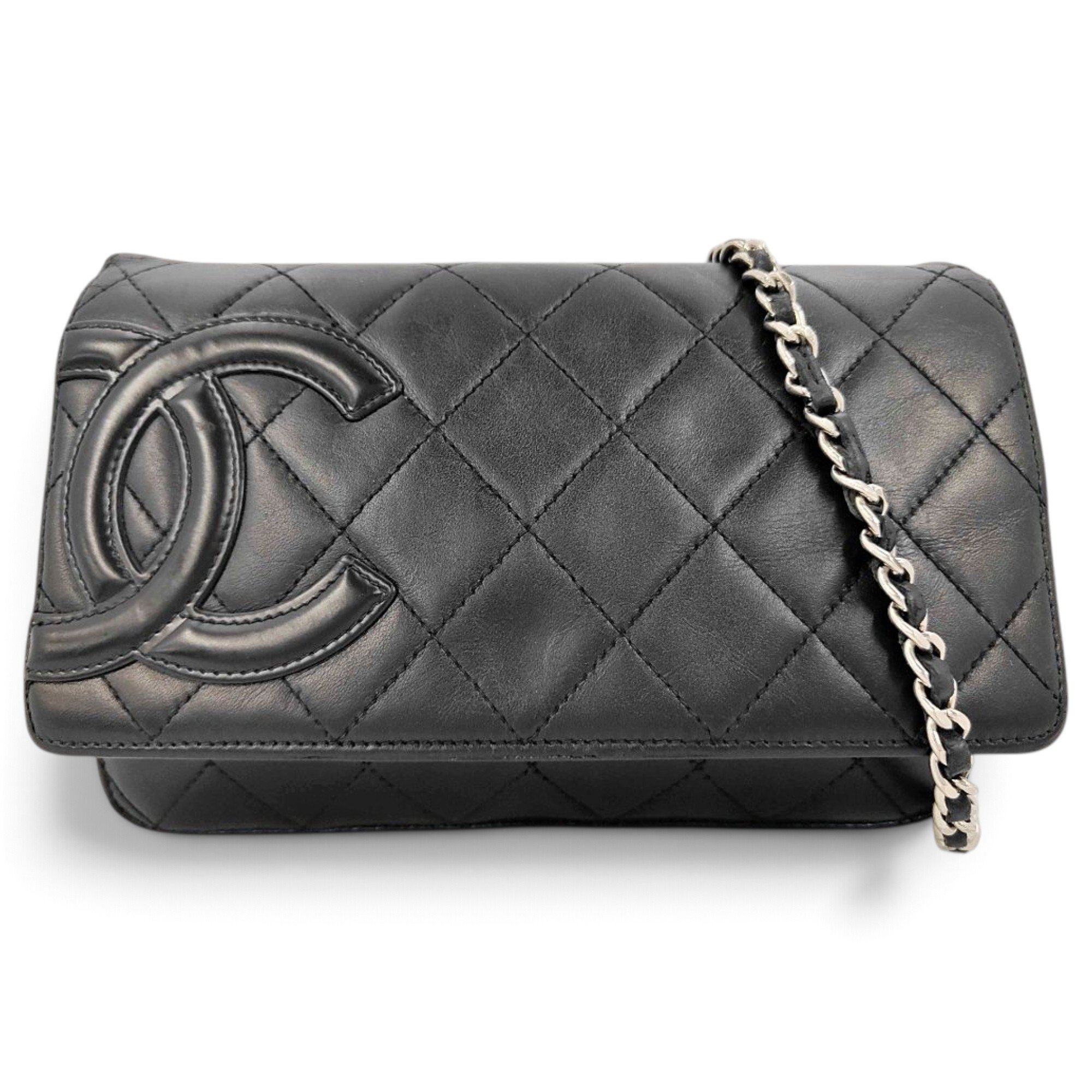 Wallet On Chain leather crossbody bag