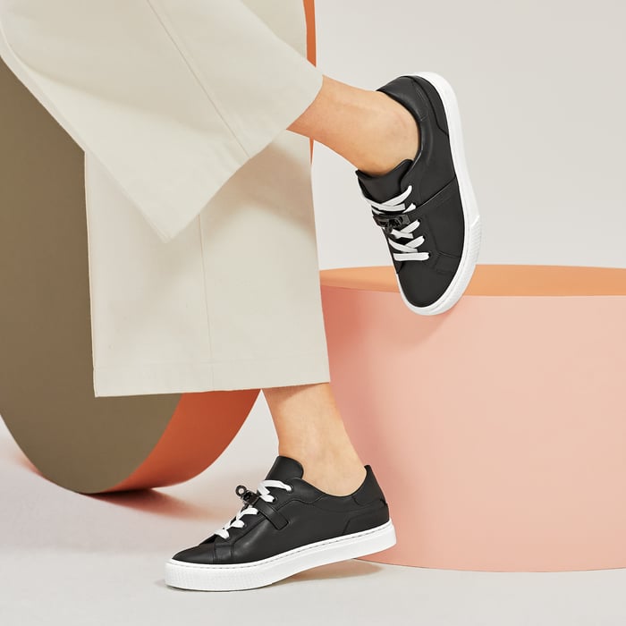 Noir Day Sneaker