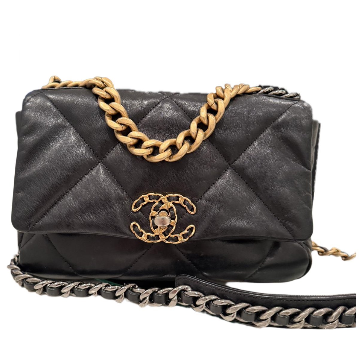 Chanel 19 leather handbag