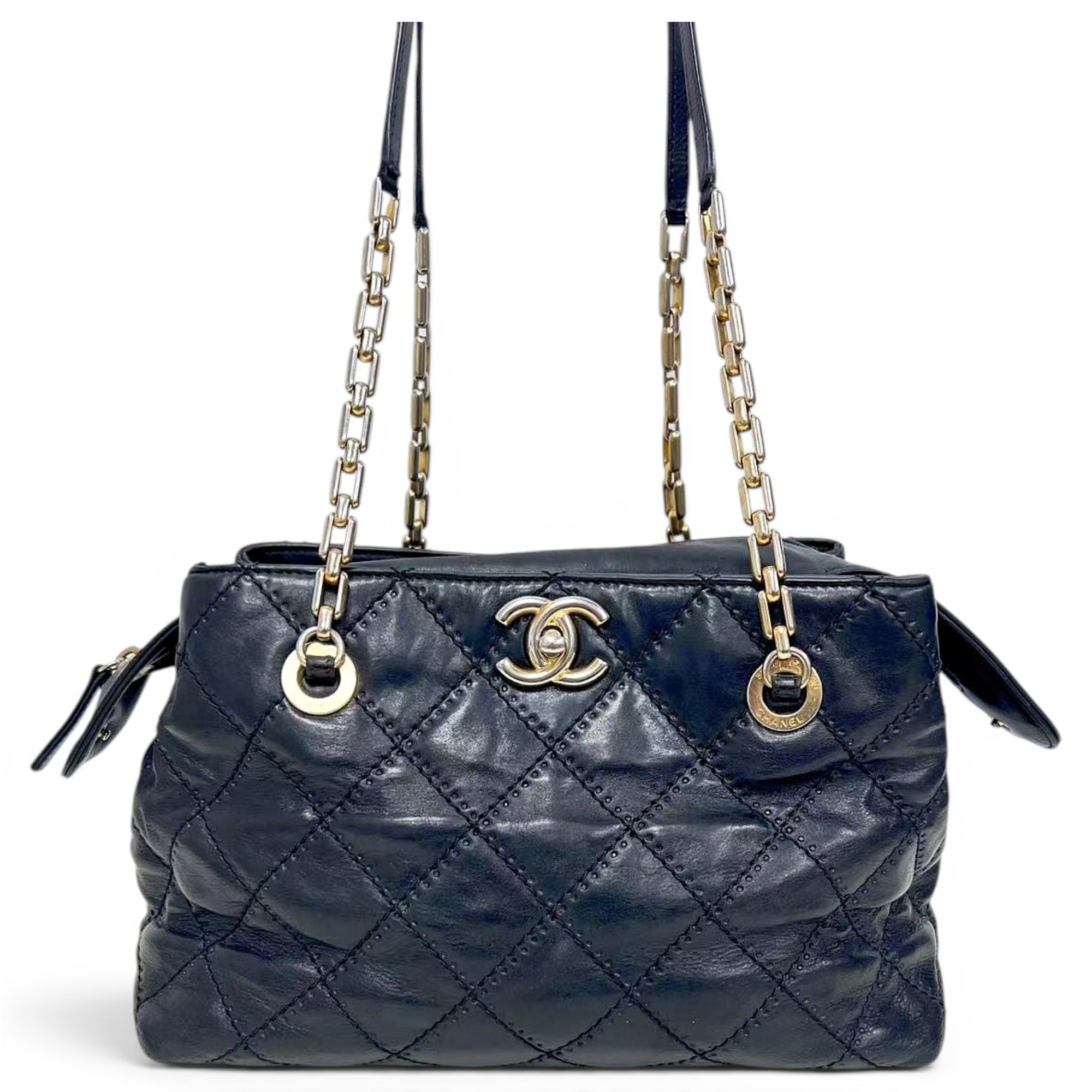 Leather tote