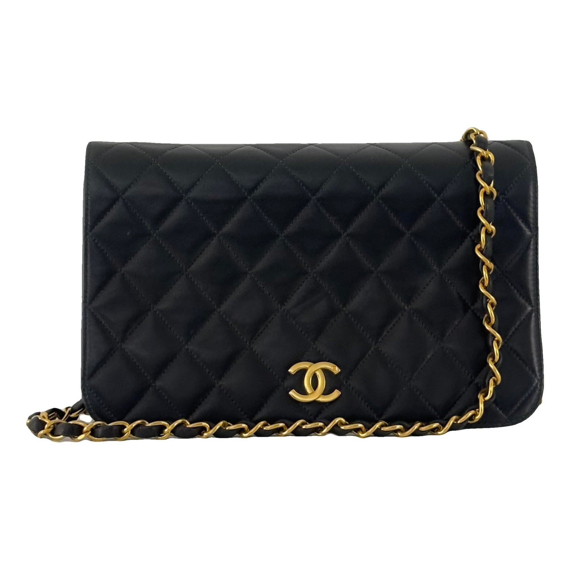 Wallet On Chain Timeless/Classique leather handbag