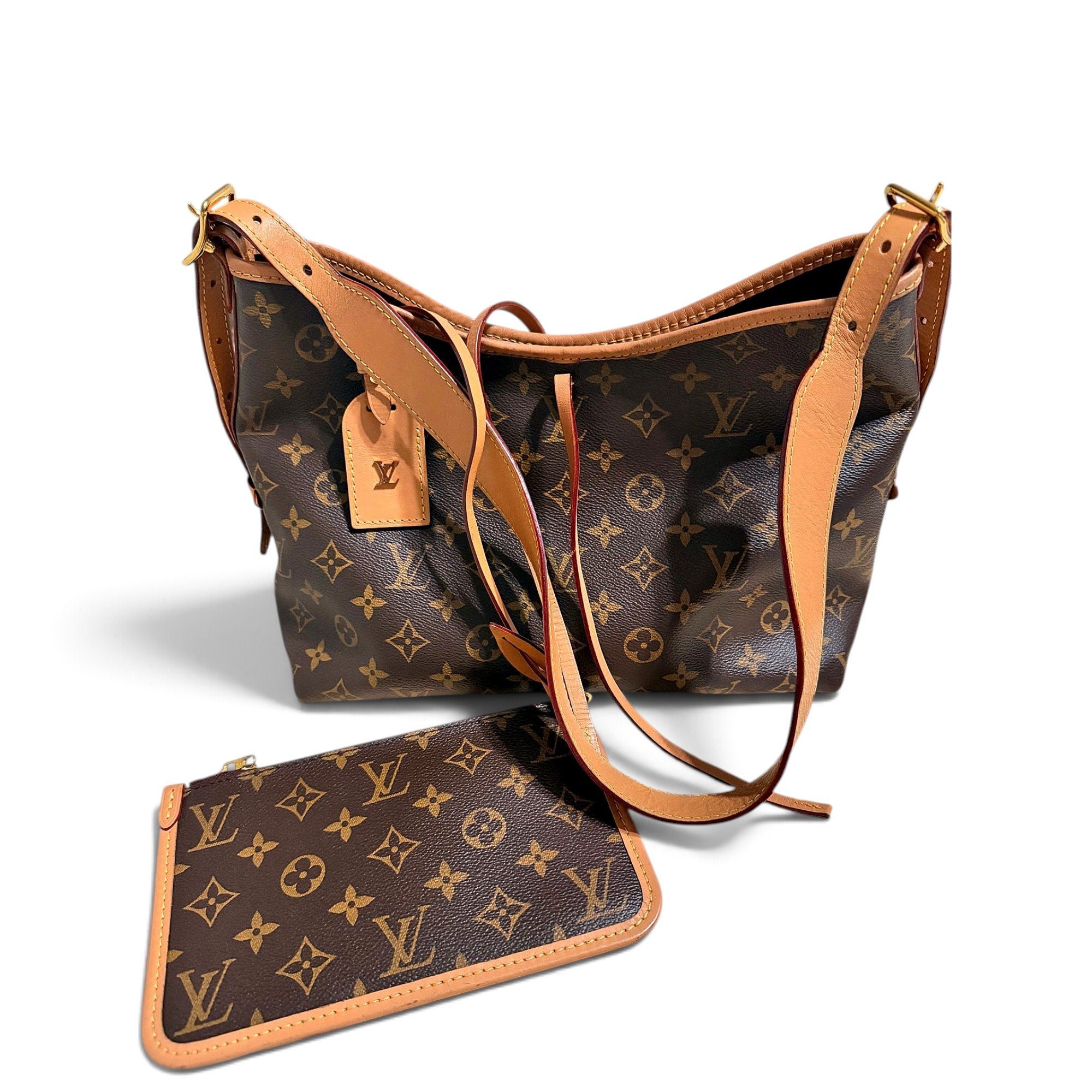 Graceful leather handbag