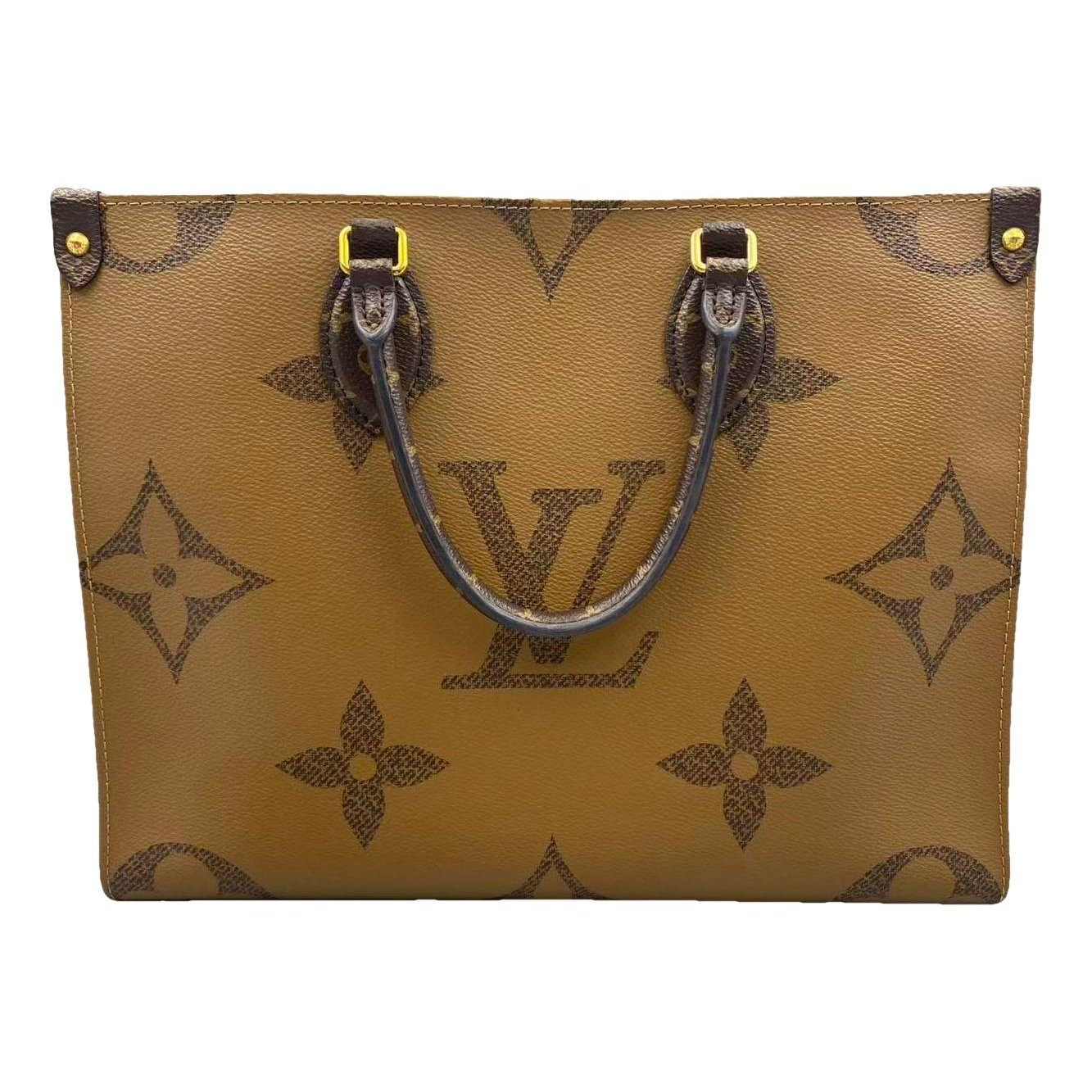 Onthego leather tote