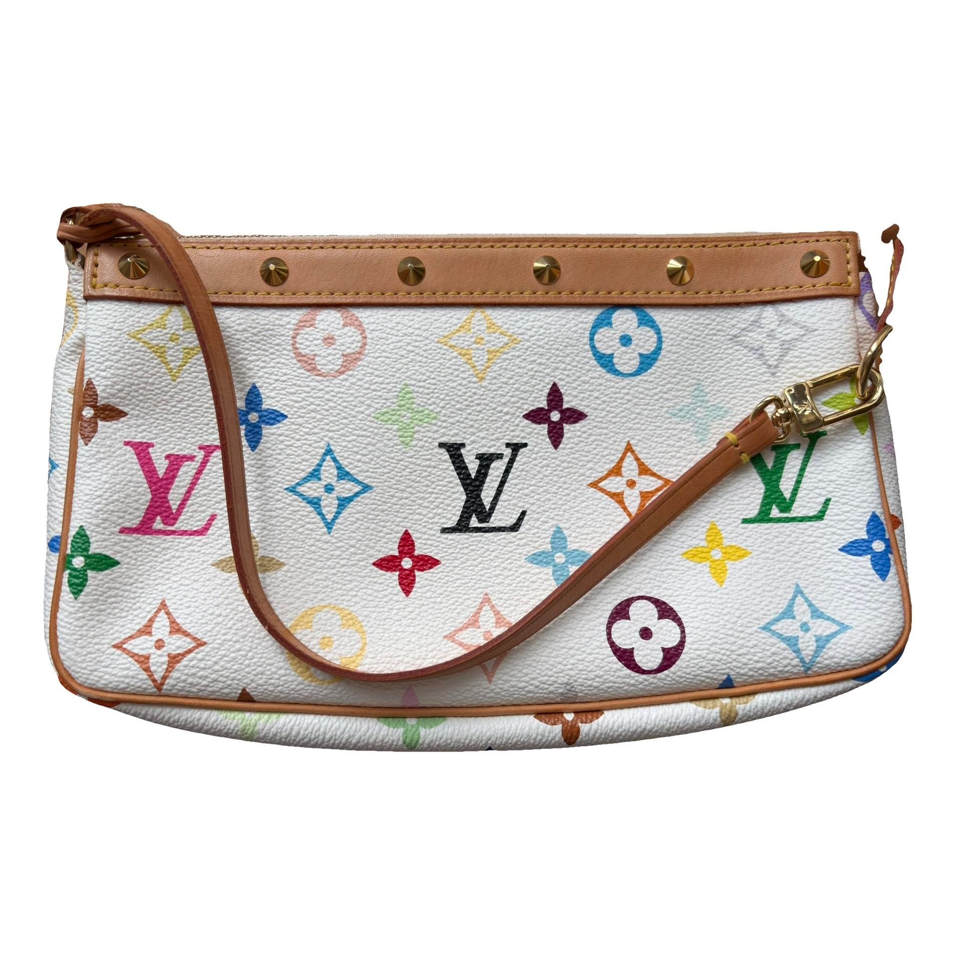 Pochette Accessoire leather handbag