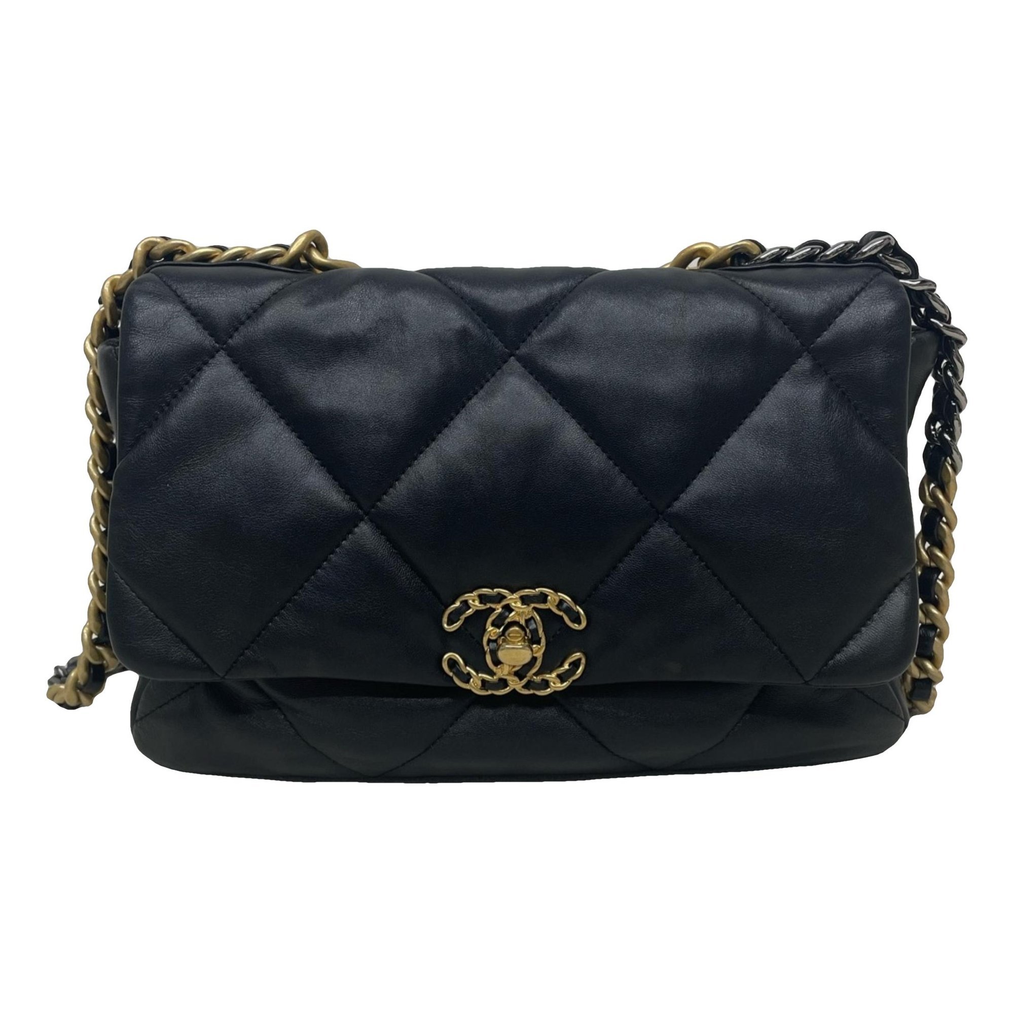 Chanel 19 leather handbag