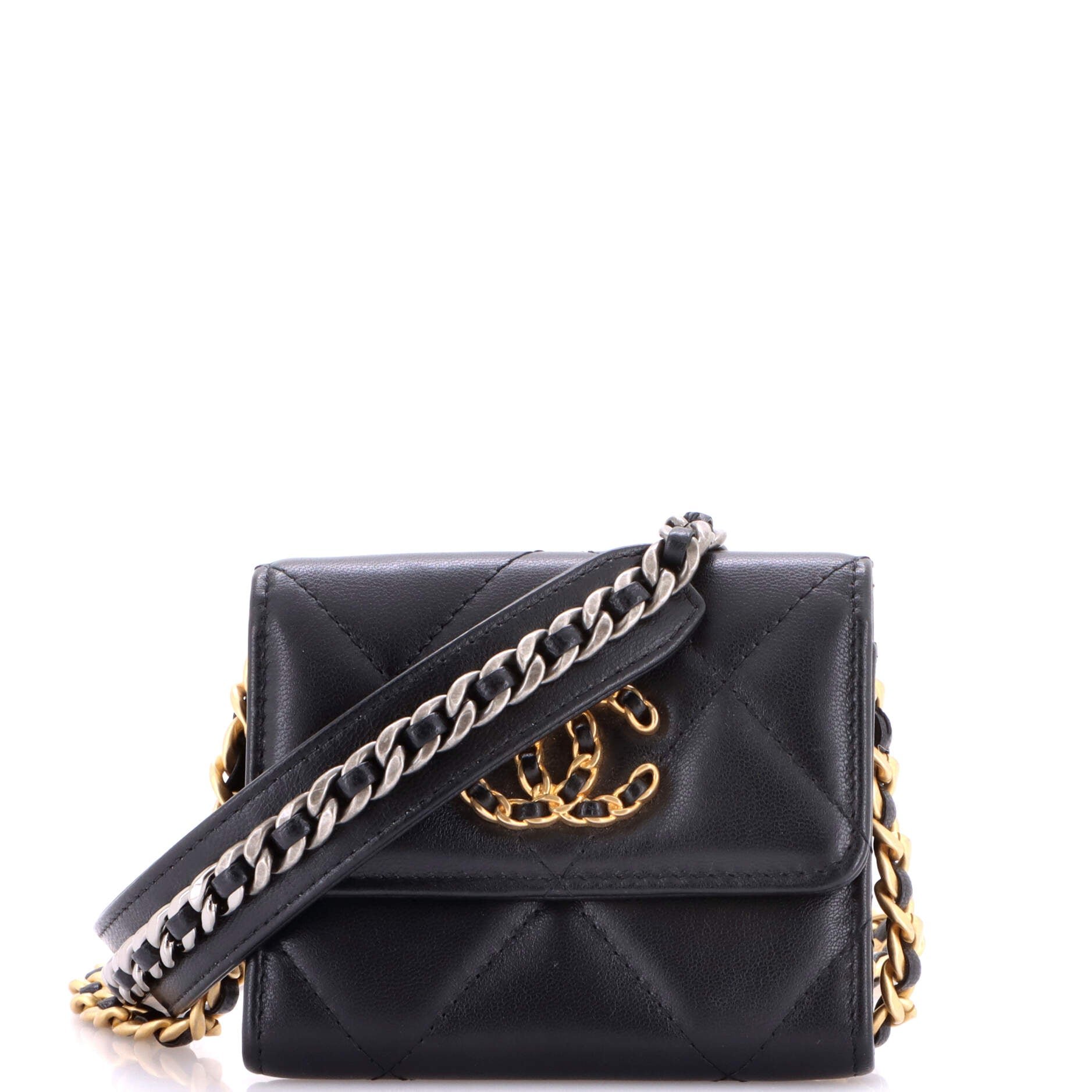 19 Card Holder on Chain Quilted Leather