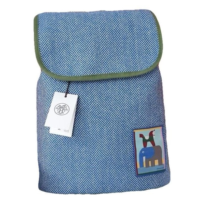 Cloth backpack
