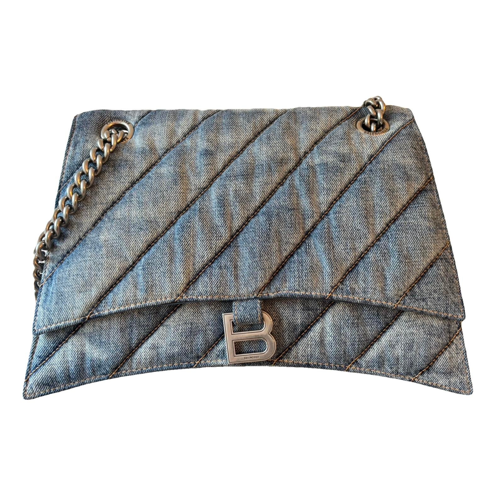 Crush leather handbag