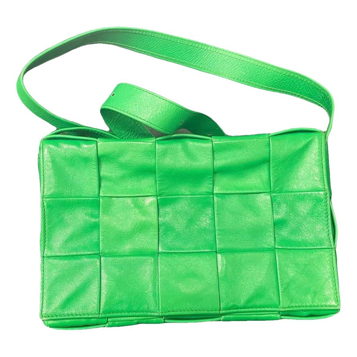 Cassette leather handbag