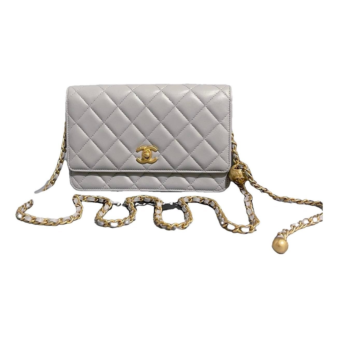 Wallet On Chain Timeless/Classique leather crossbody bag