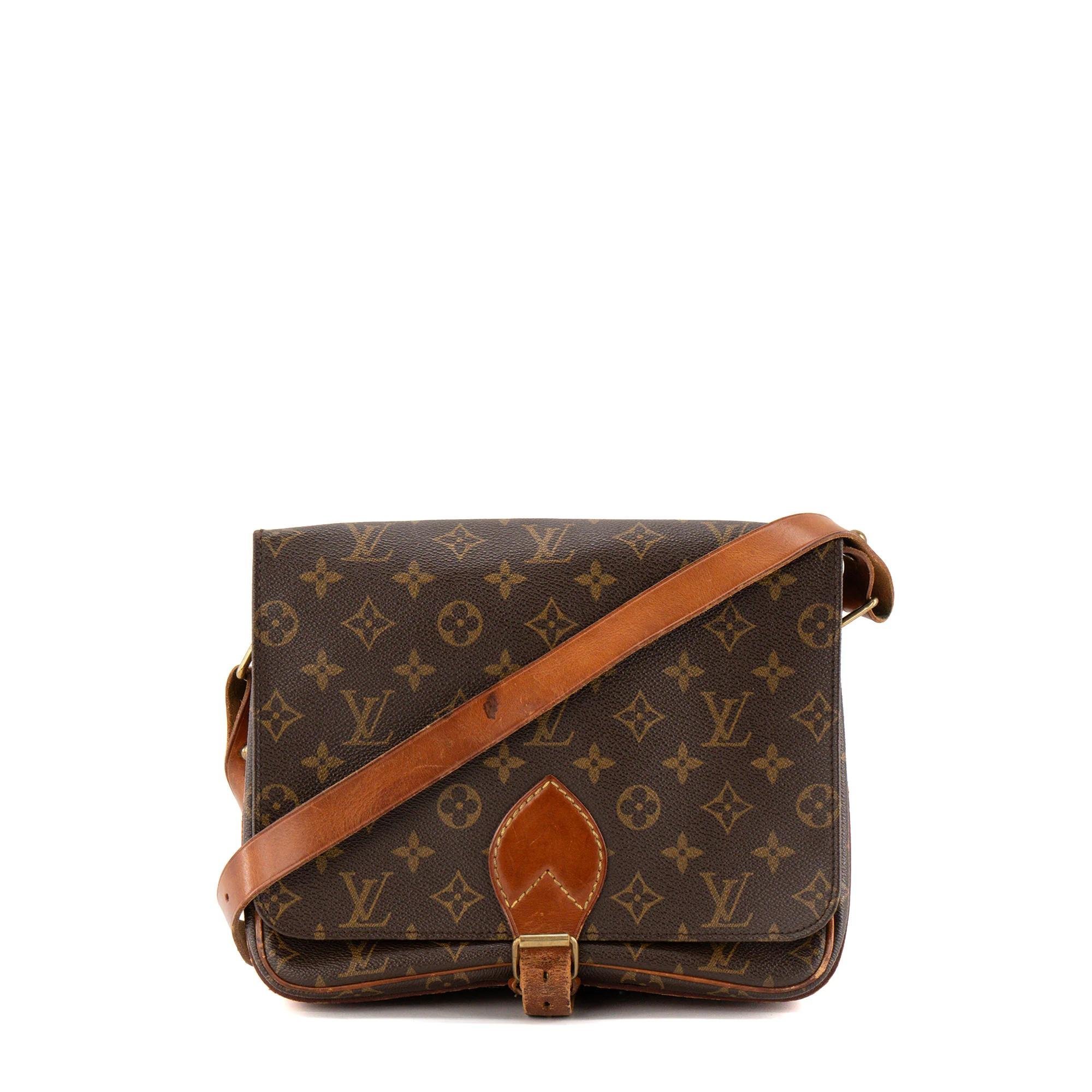 Cartouchière leather bag