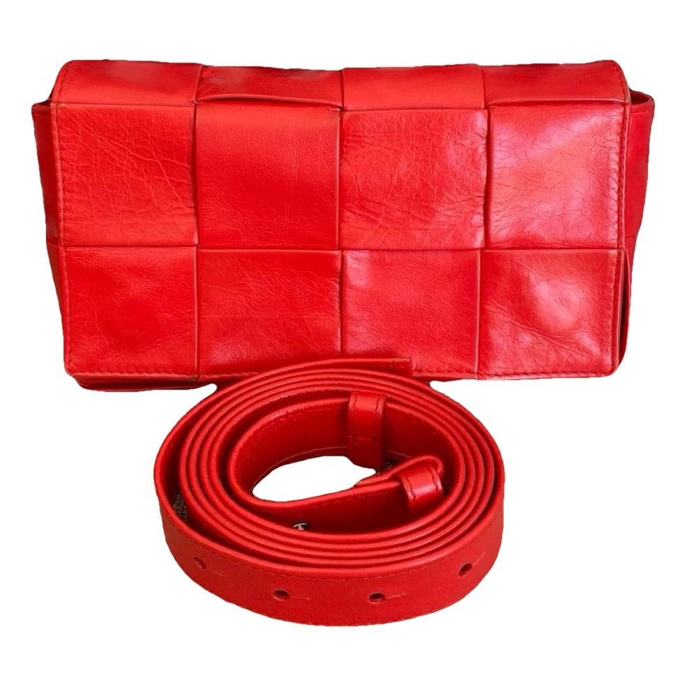 Cassette leather handbag