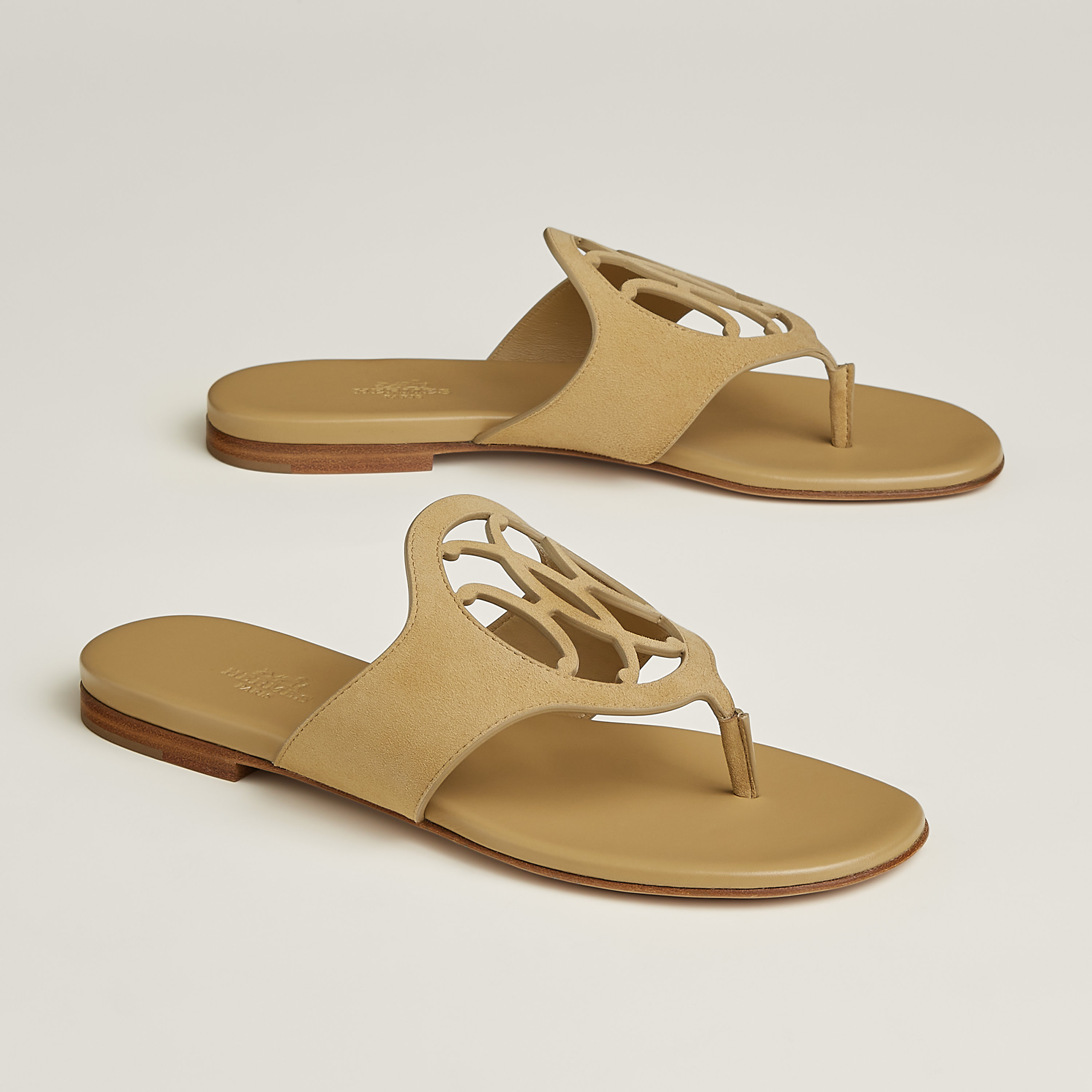 Mage sandal