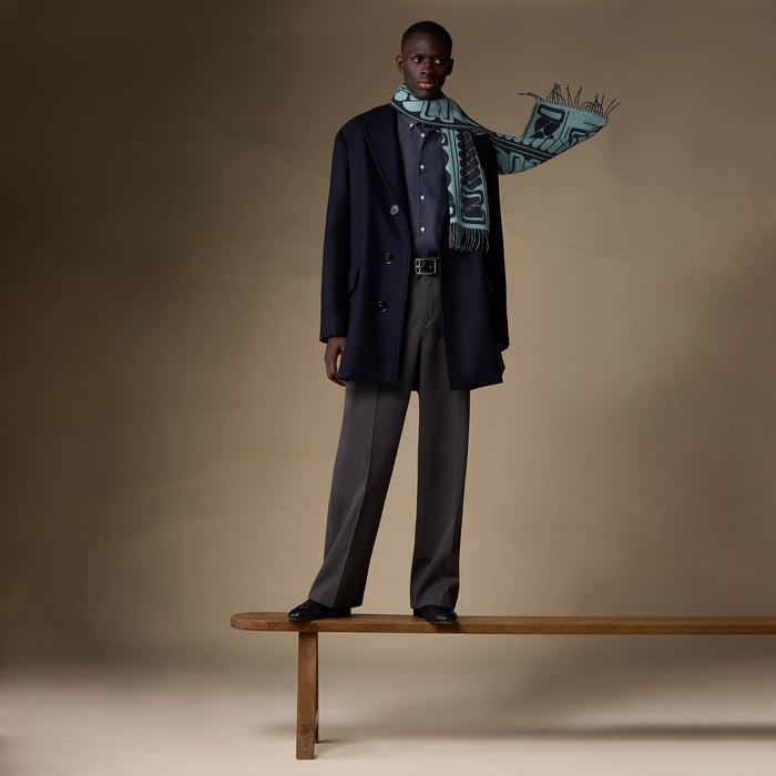 Clic, c'Est Noue Scarf