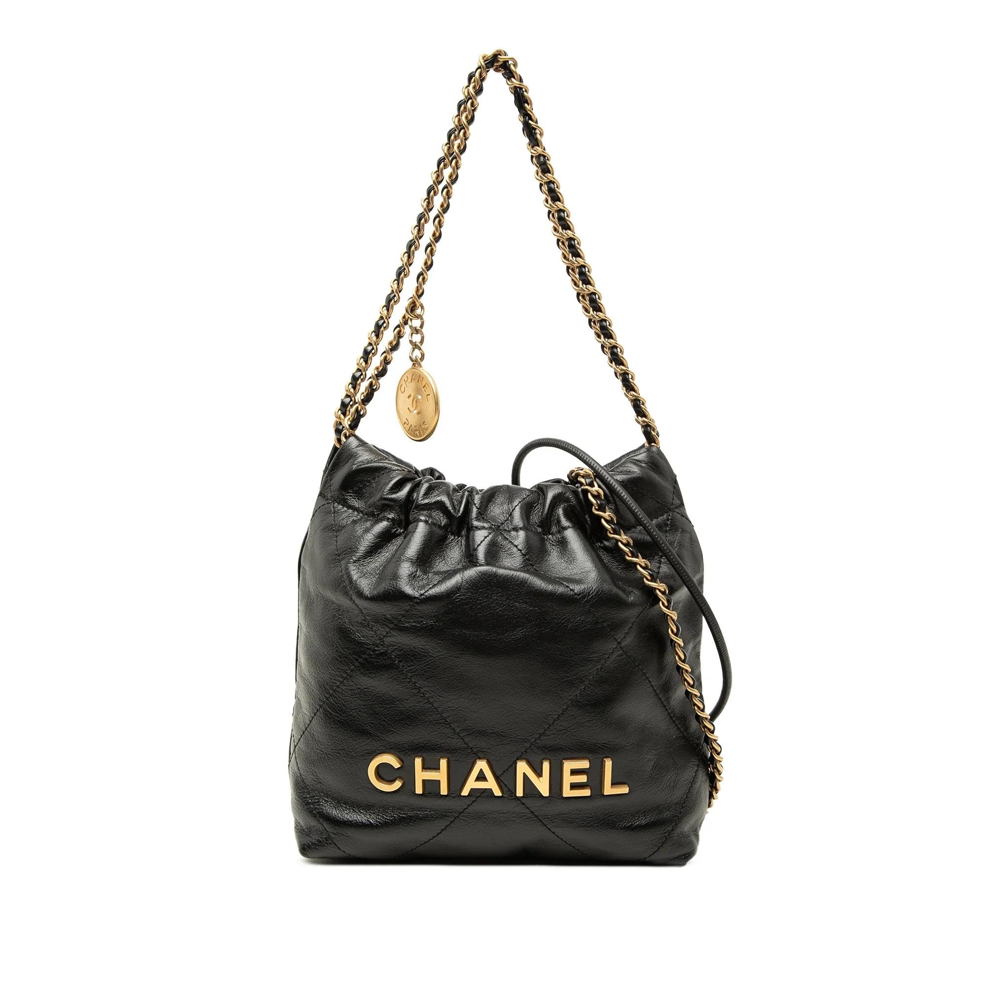 Chanel 22 leather handbag