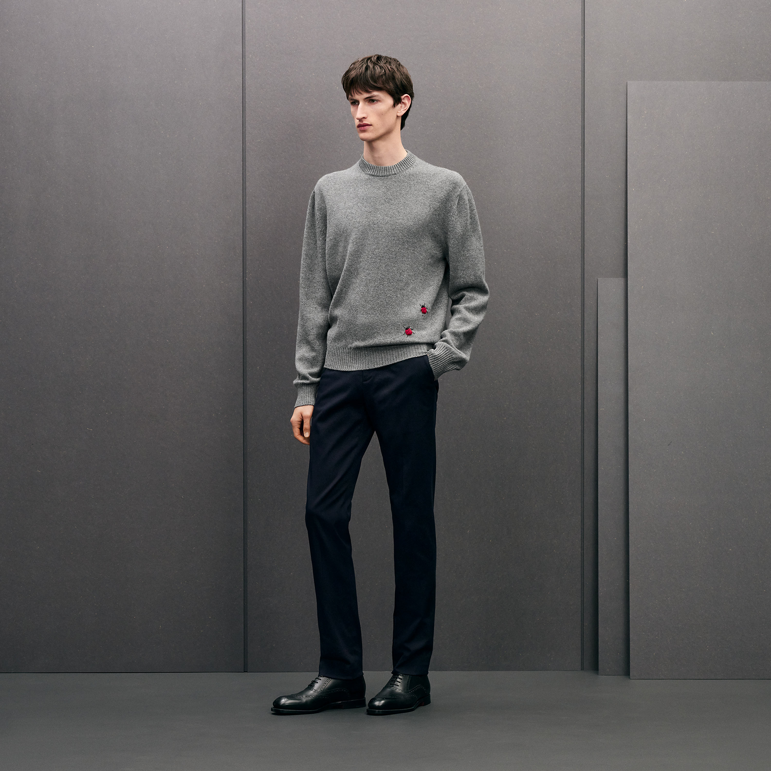 "Broderie coccinelle" crewneck cashmere sweater